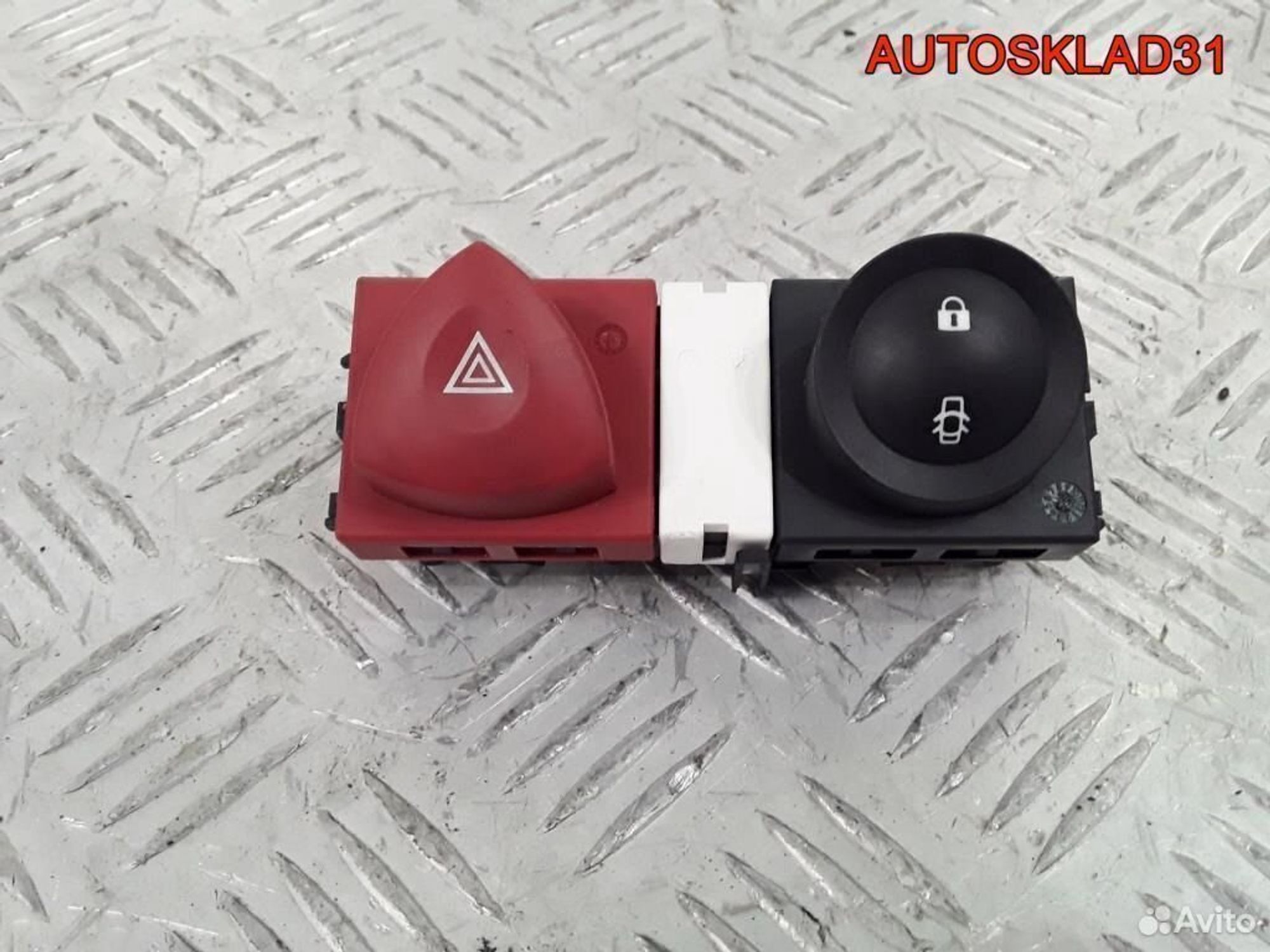 Кнопка аварийной сигнализации Renault Megane 2, 1200 рублей, Дубовое
