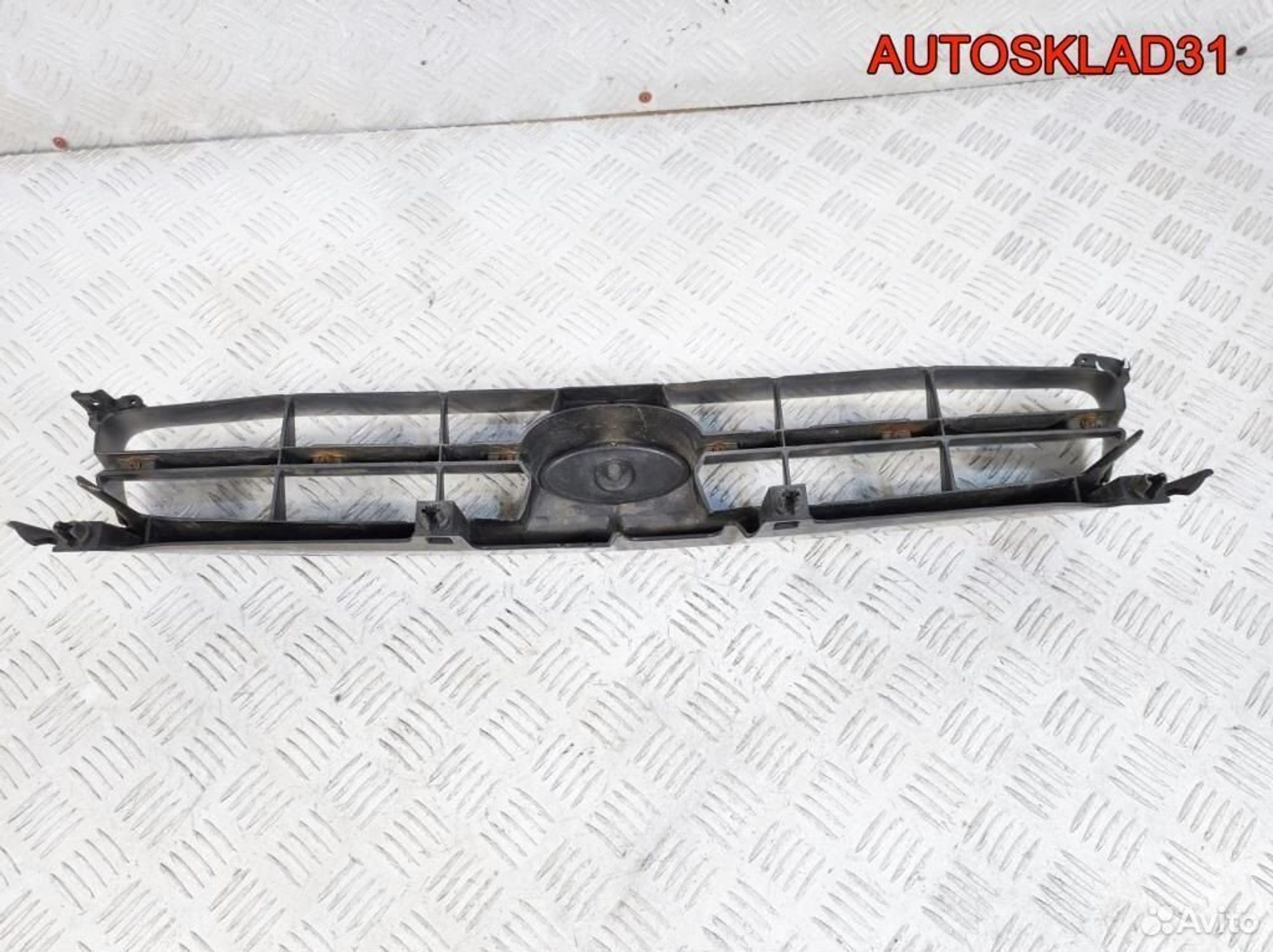 Решетка радиатора Subaru Impreza G11 91121FE150, 2100 рублей, Дубовое