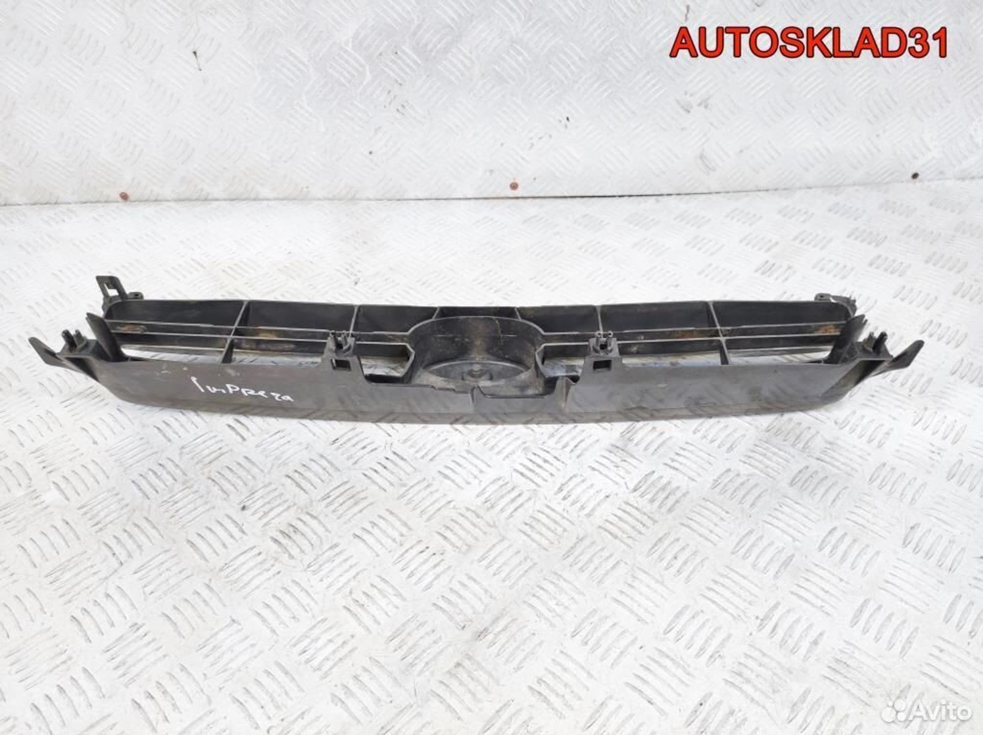 Решетка радиатора Subaru Impreza G11 91121FE150, 2100 рублей, Дубовое
