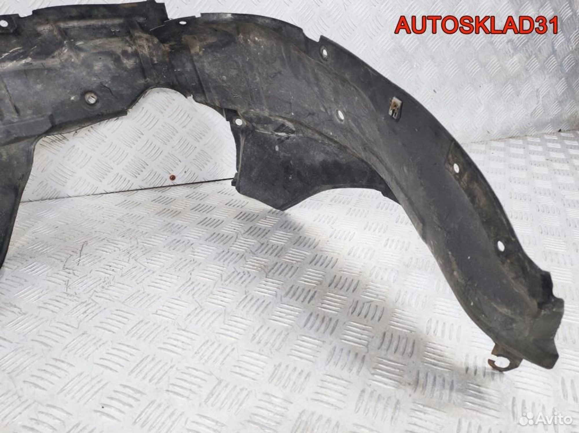 Локер передний левый Mazda 6 GG GJ6A56140N, 1700 рублей, Дубовое