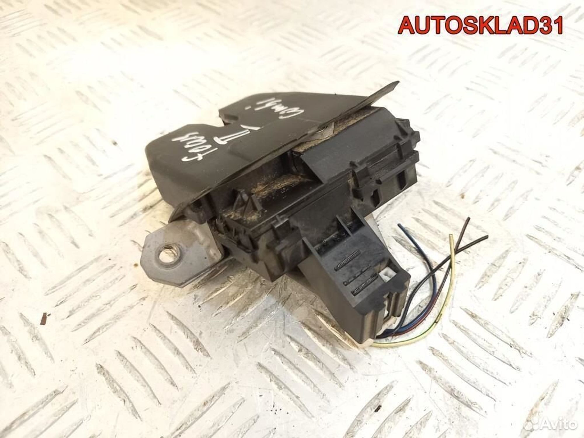 Замок багажника Ford Focus 2 8M51R442A66AB Комби, 4500 рублей, Дубовое