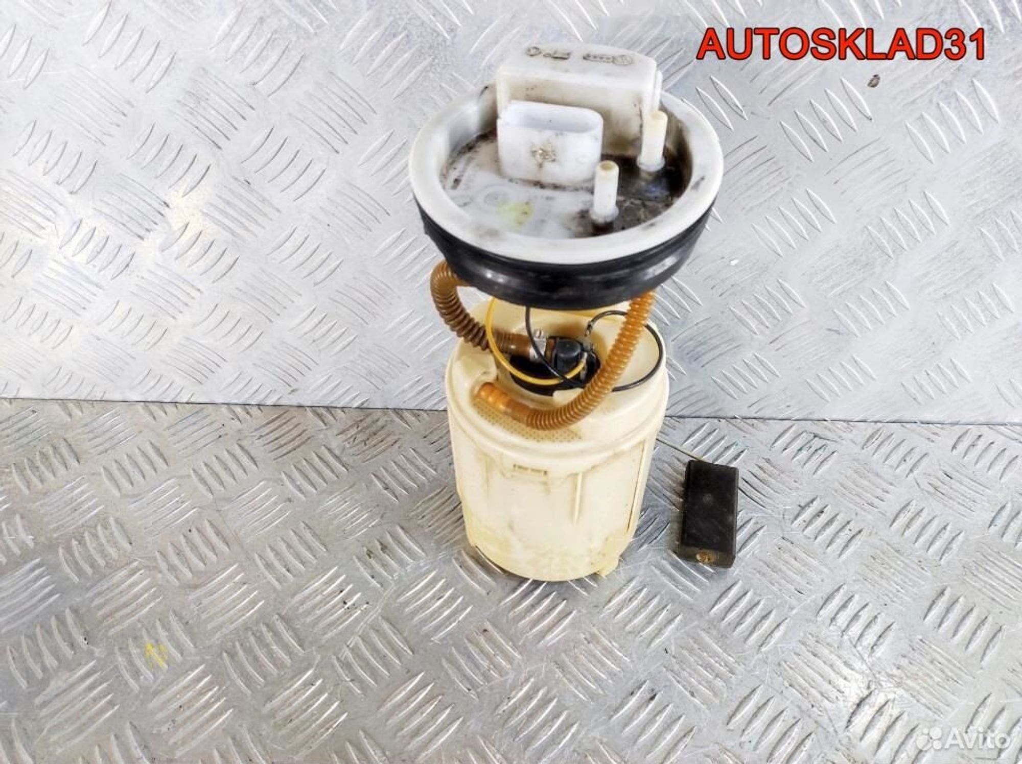 Насос топливный VW Golf 4 6X0919051G Бензин, 1700 рублей, Дубовое