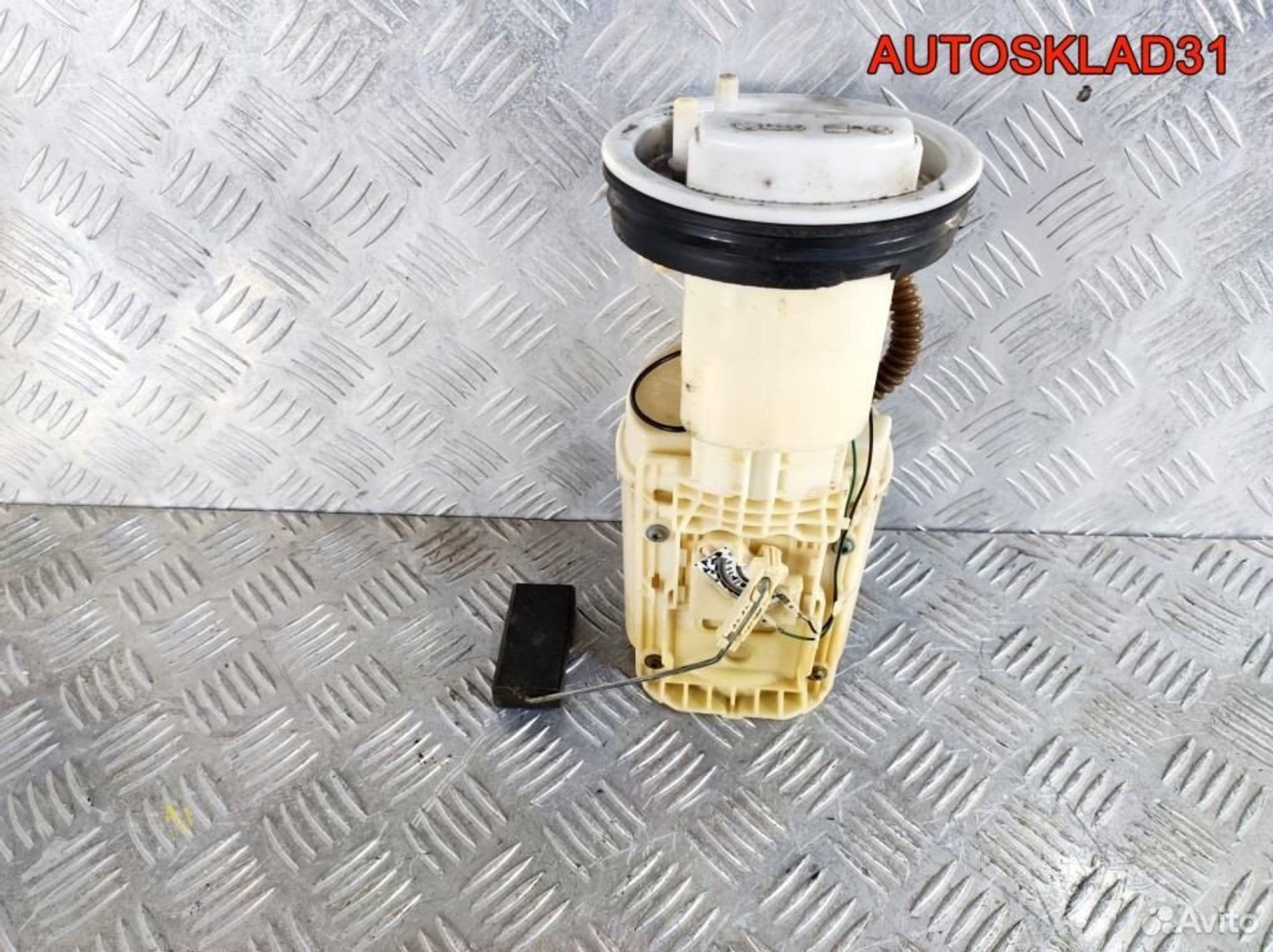 Насос топливный VW Golf 4 6X0919051G Бензин, 1700 рублей, Дубовое