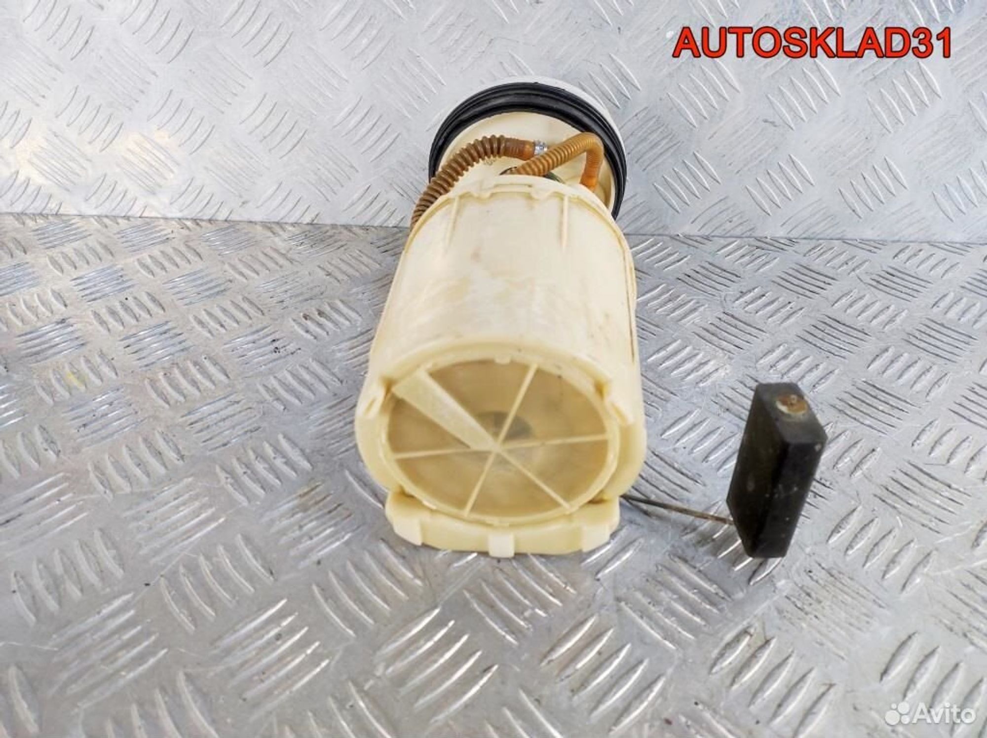 Насос топливный VW Golf 4 6X0919051G Бензин, 1700 рублей, Дубовое