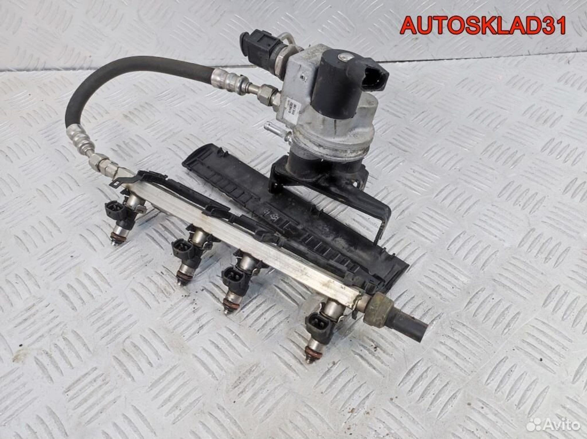 Рампа Редуктор Форсунка VW Touran 3C0906035D, 4100 рублей, Дубовое