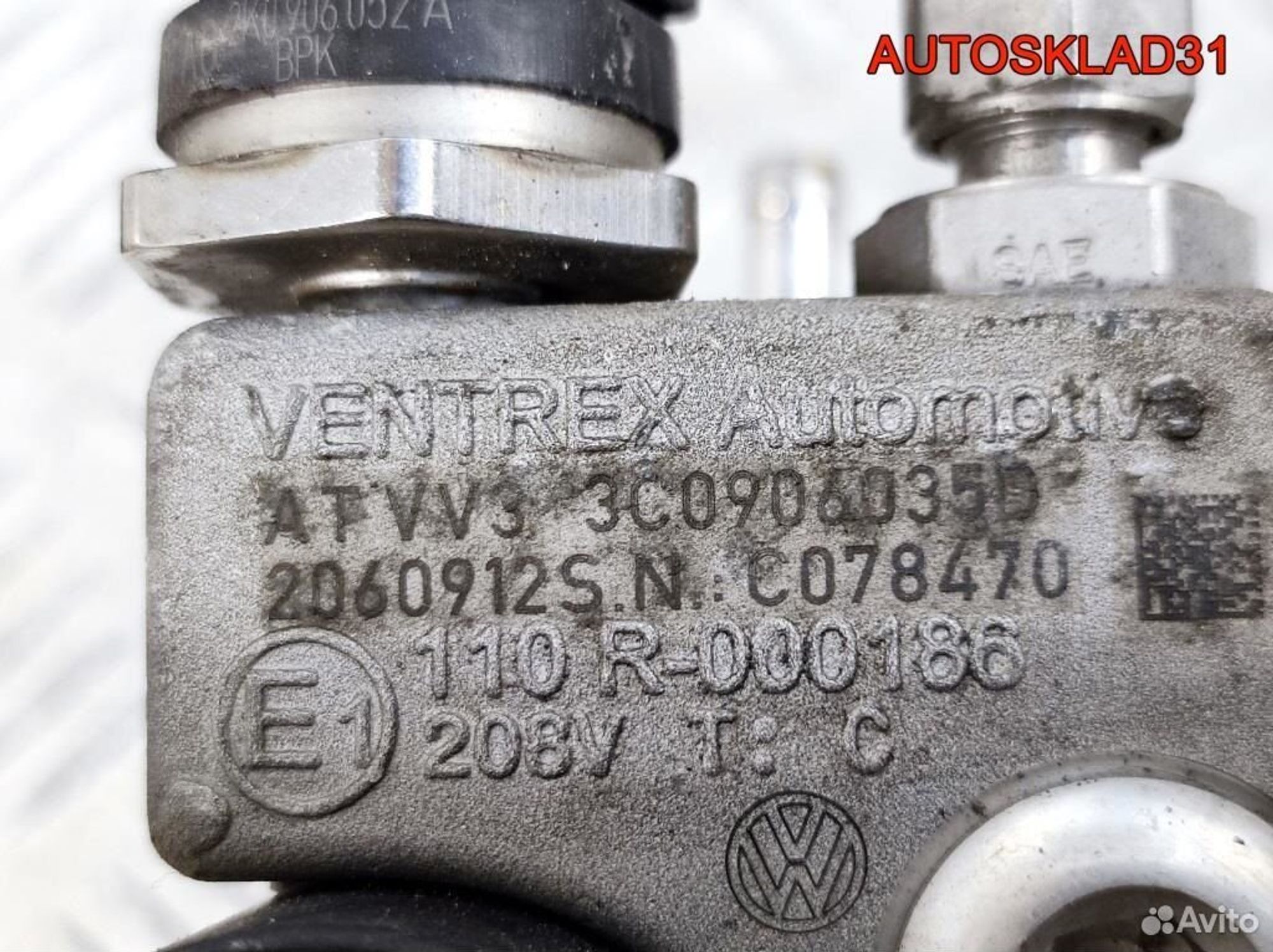 Рампа Редуктор Форсунка VW Touran 3C0906035D, 4100 рублей, Дубовое