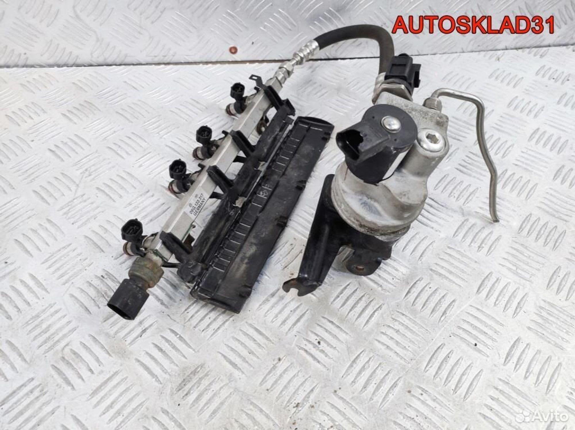 Рампа Редуктор Форсунка VW Touran 3C0906035D, 4100 рублей, Дубовое