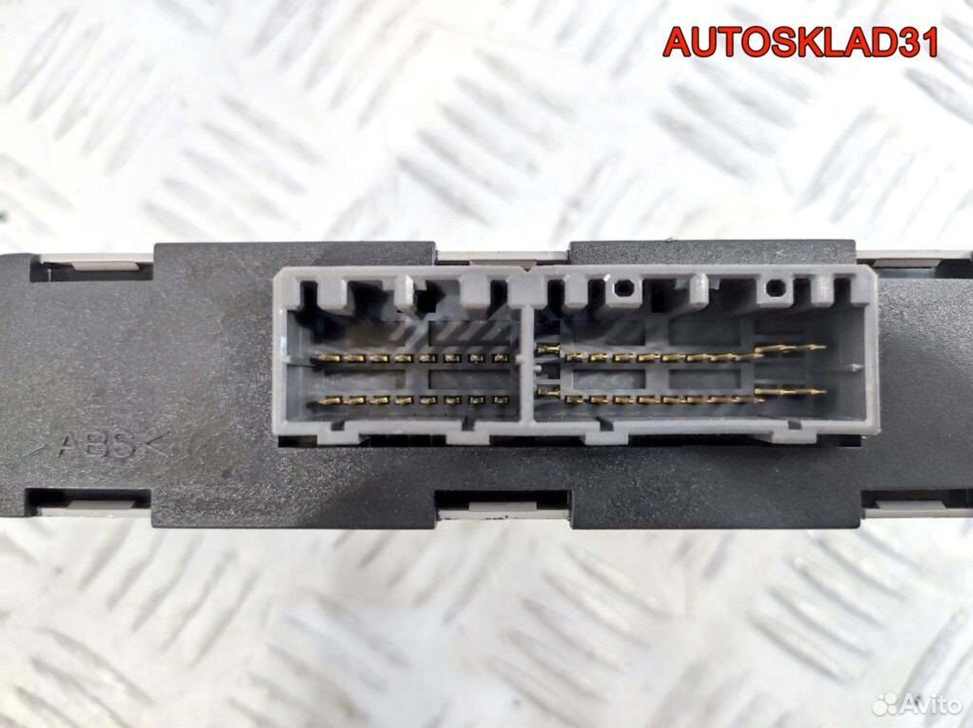 Блок электронный Mitsubishi Carisma DA MR916006, 1100 рублей, Дубовое