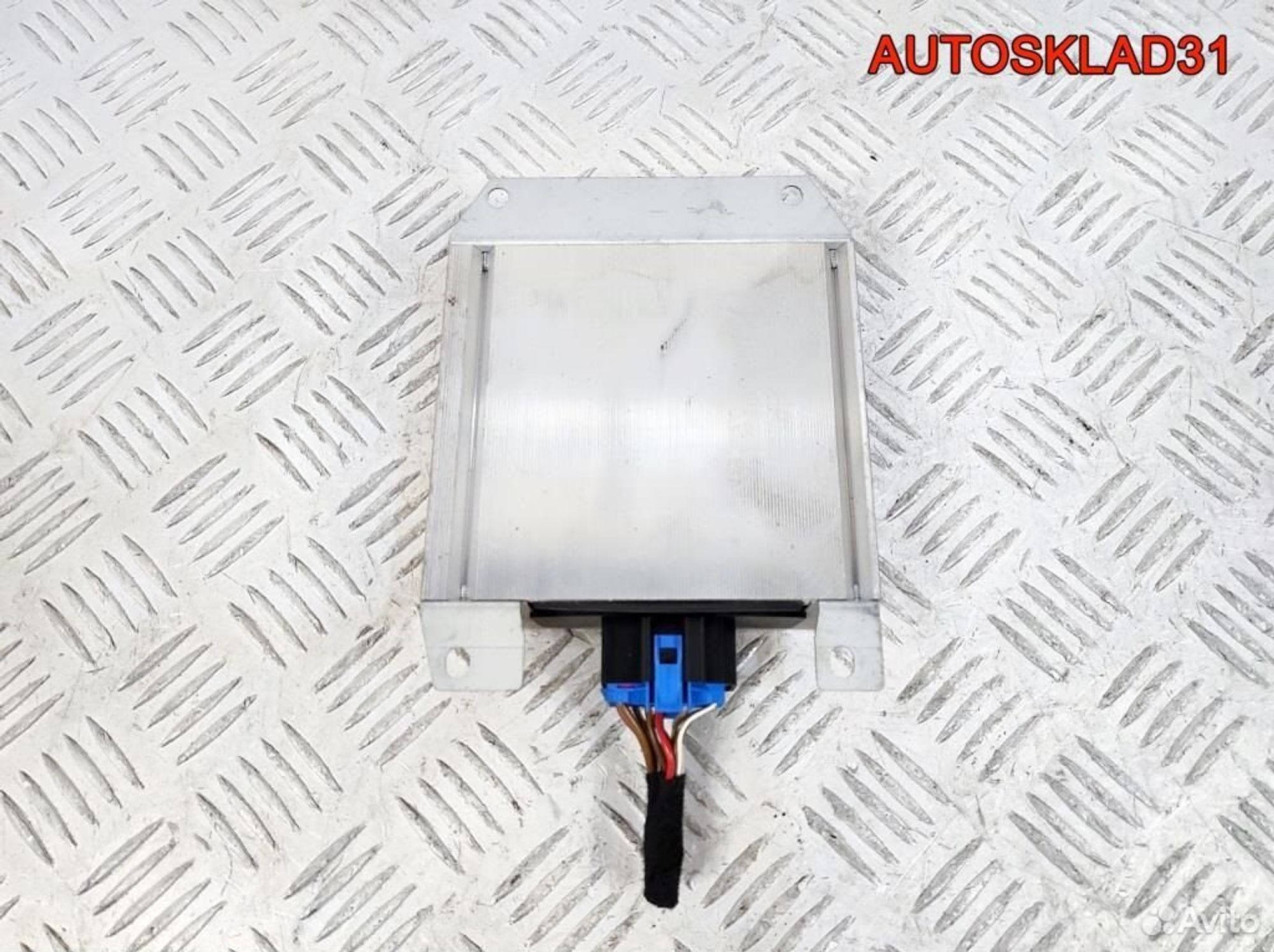 Усилитель звука Audi A4 B6 8E5035223, 1500 рублей, Дубовое