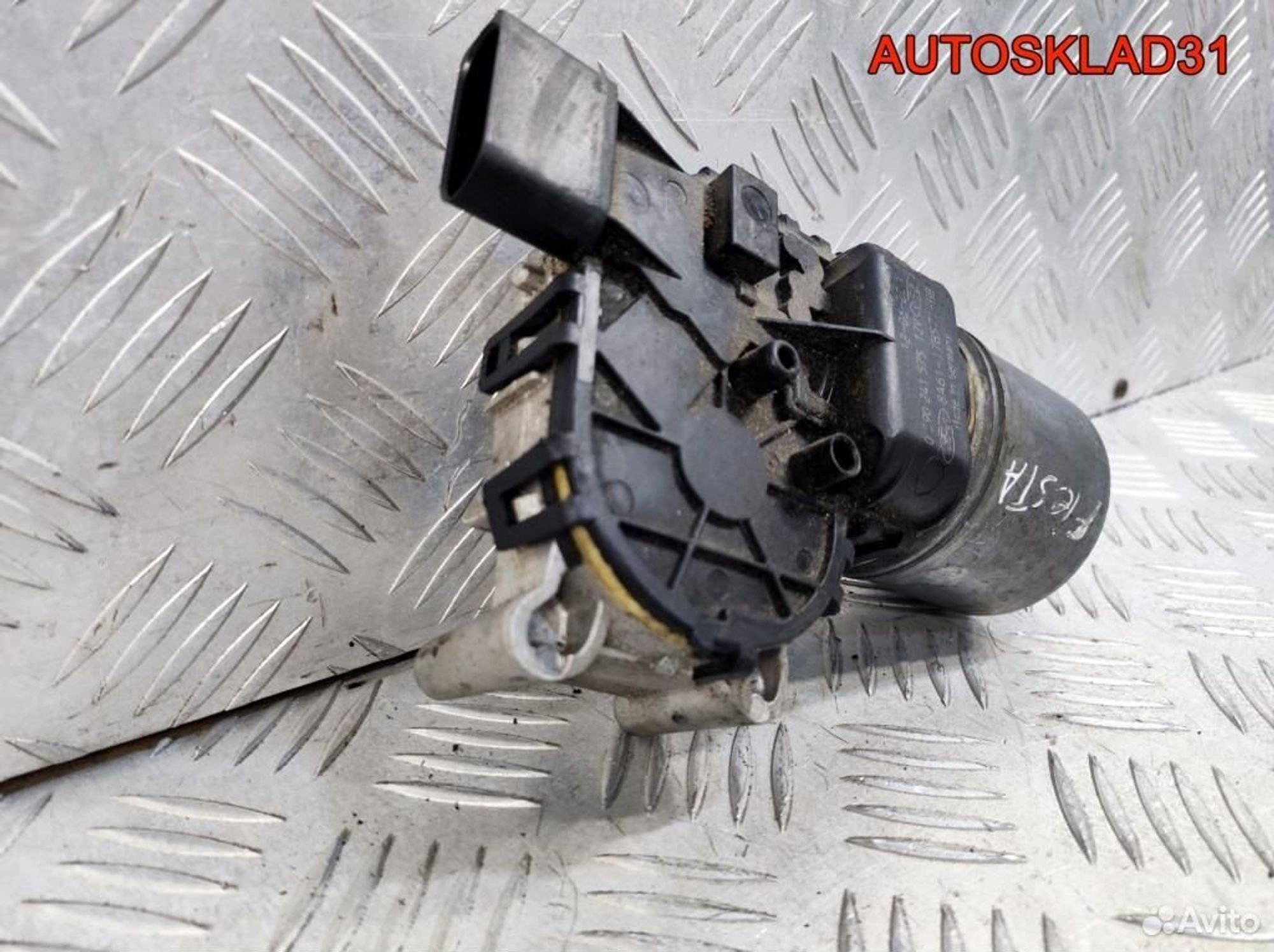 Моторчик стеклоочистителя Ford Fiesta 8A6117B571BB, 2100 рублей, Дубовое