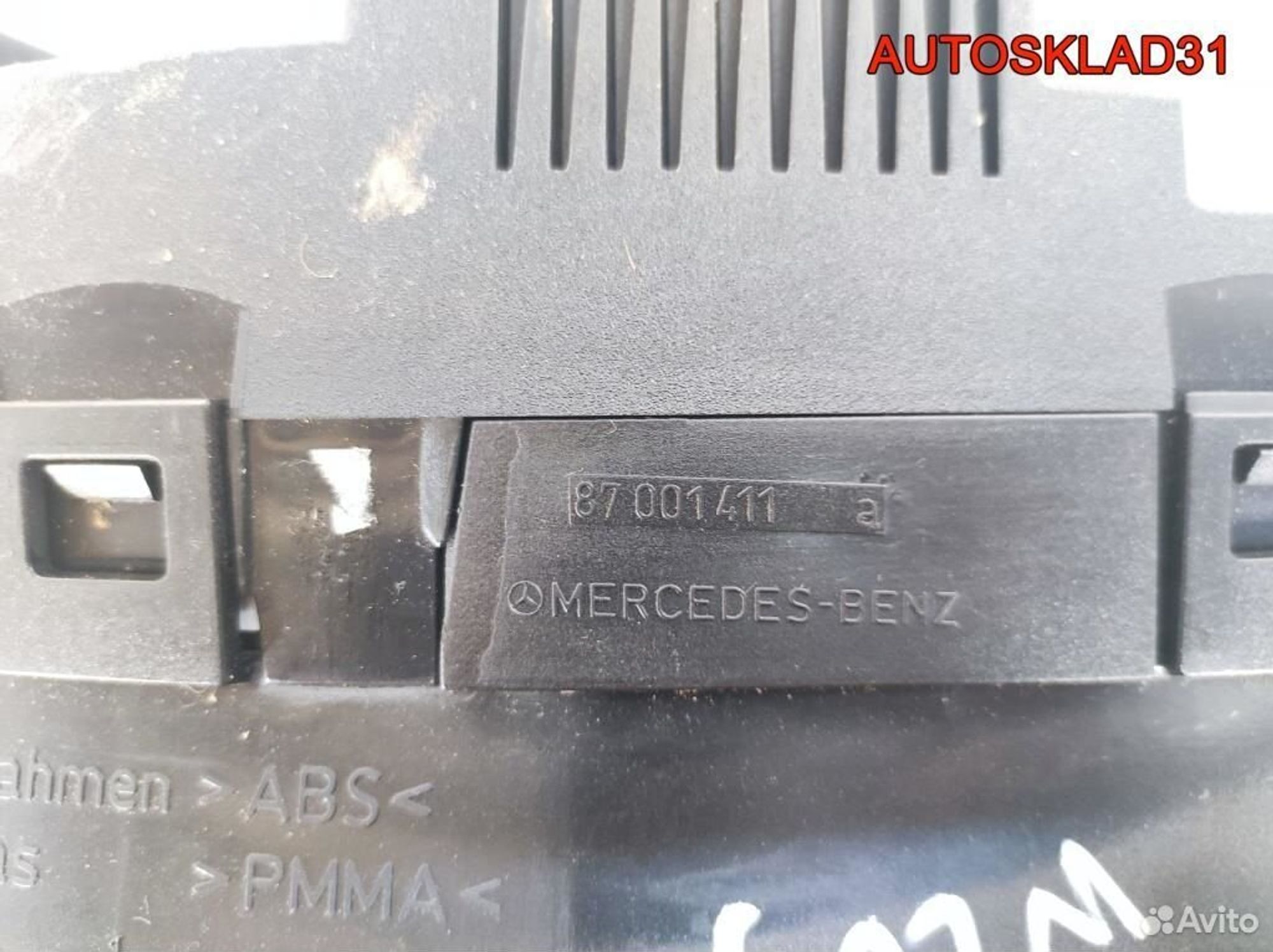 Панель приборов Mercedes Benz W203 A2035401311, 3600 рублей, Дубовое