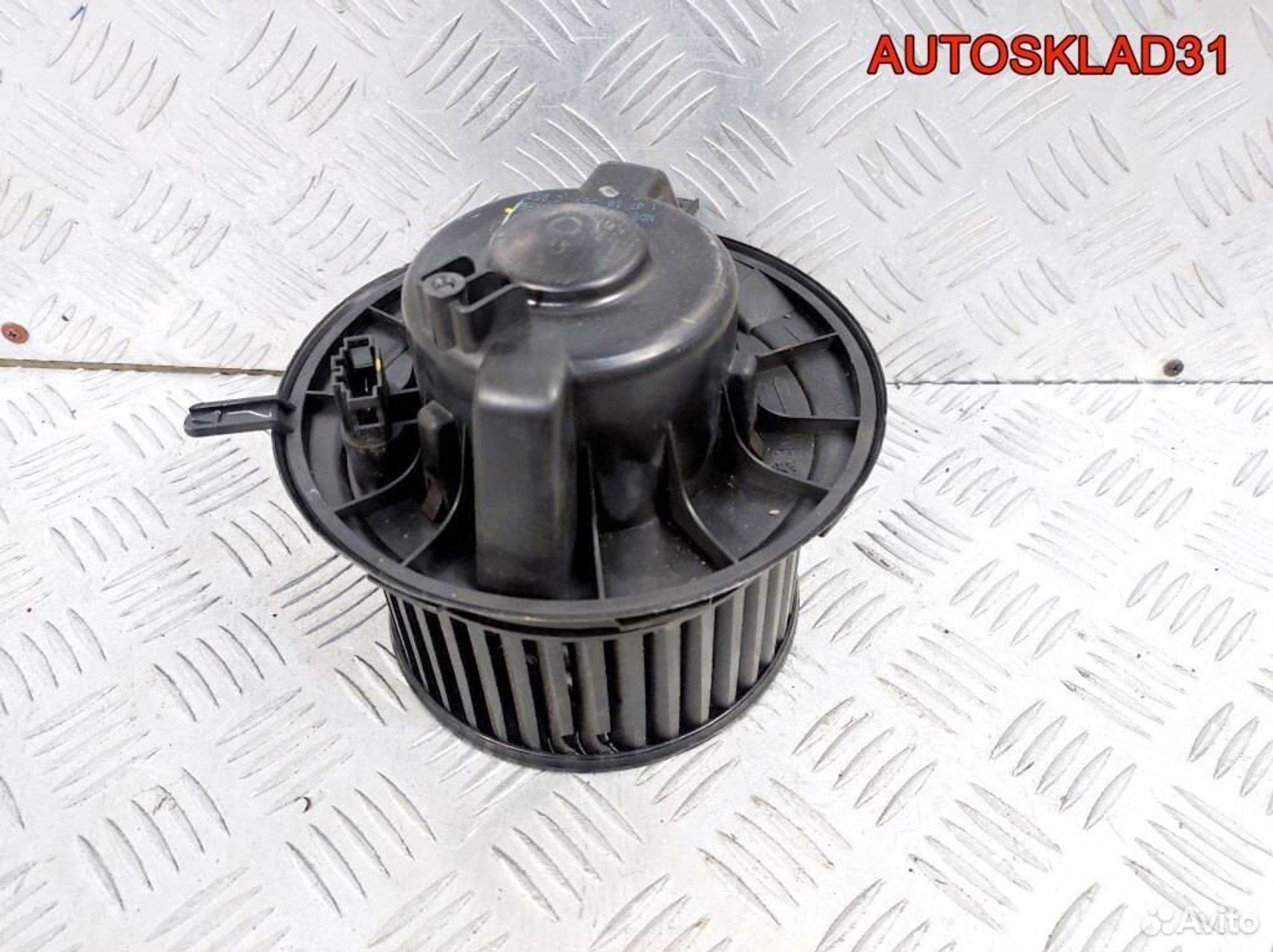 Моторчик отопителя Volkswagen Golf Plus 1K1819015C, 5000 рублей, Дубовое