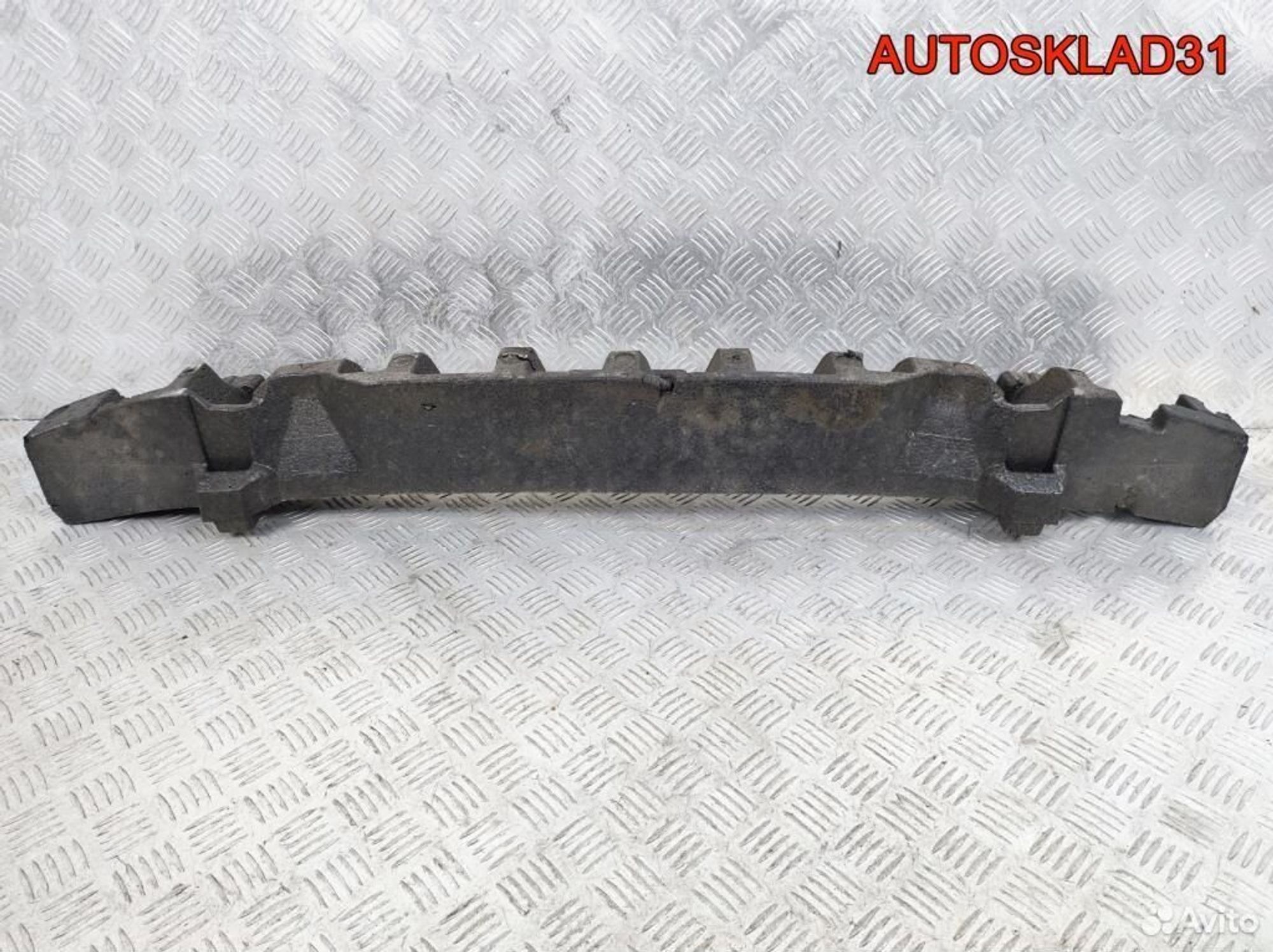 Наполнитель переднего бампера VW Touran 1T0807248F, 1100 рублей, Дубовое