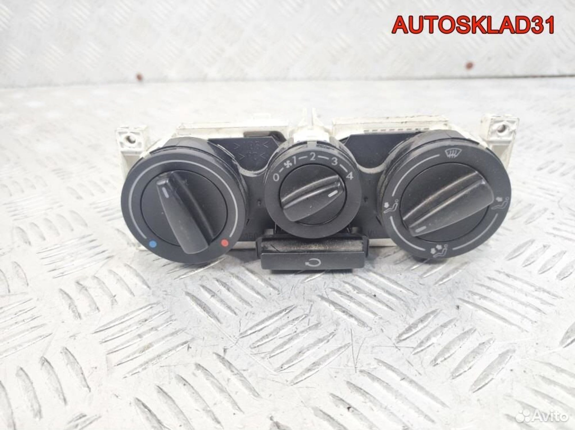 Блок управления отопителем VW Golf 4 1J0819045F, 2100 рублей, Дубовое
