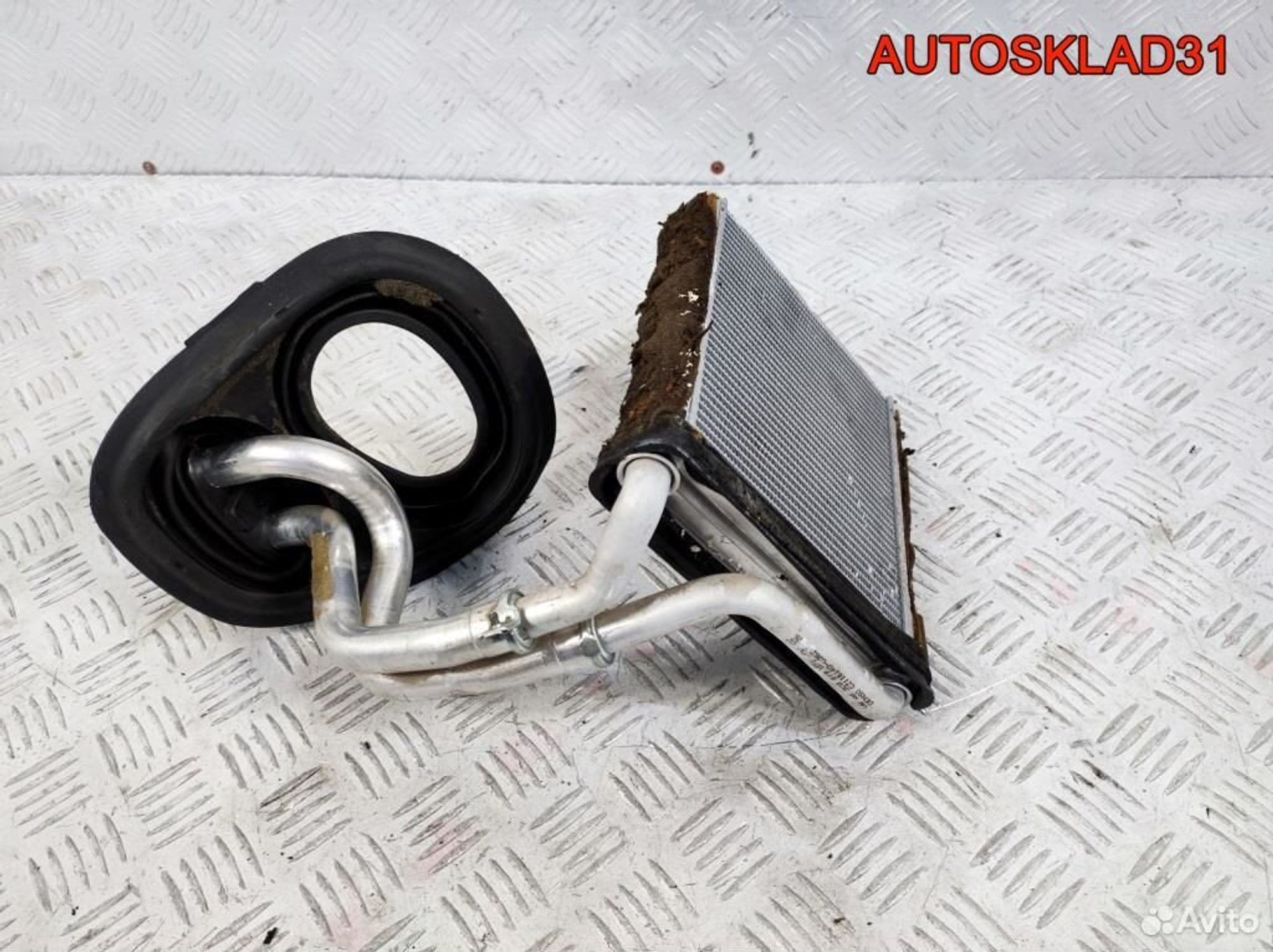 Радиатор отопителя Volkswagen Passat B6 3C0819031, 2500 рублей, Дубовое