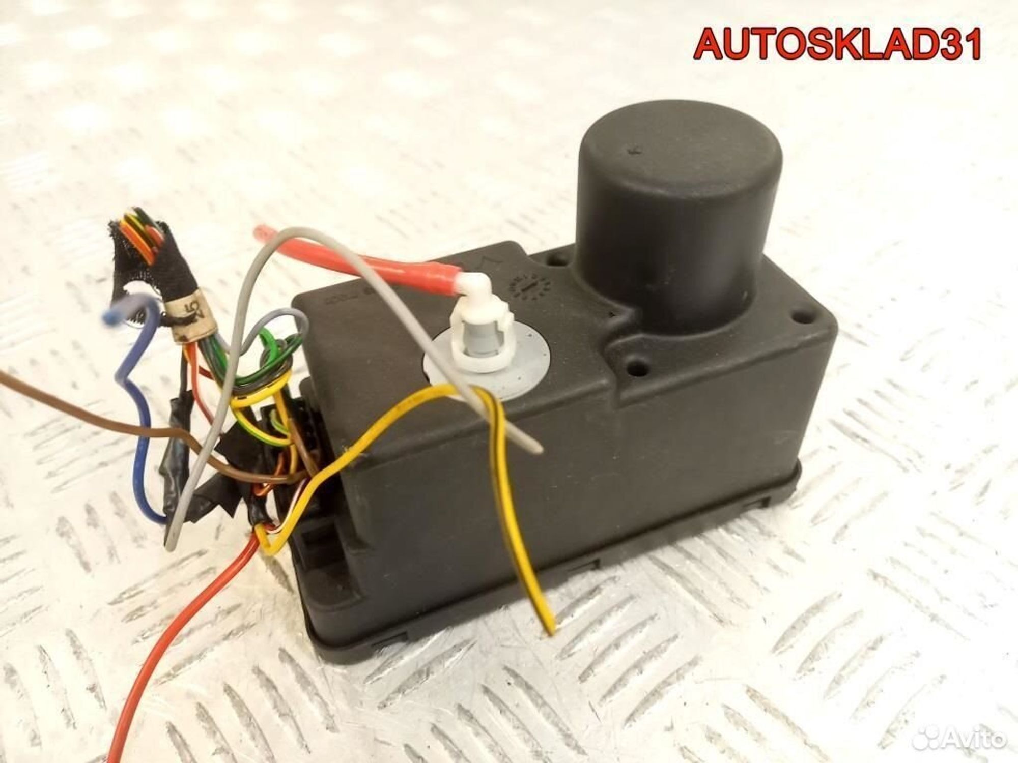 Компрессор центрального замка VW Golf 3 1H0962257E, 2600 рублей, Дубовое