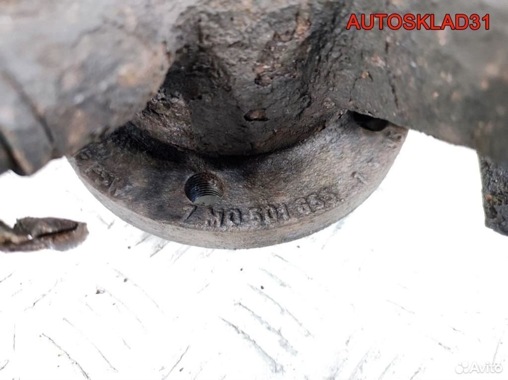 Кулак поворотный передний правый VW Sharan, 3600 рублей, Дубовое