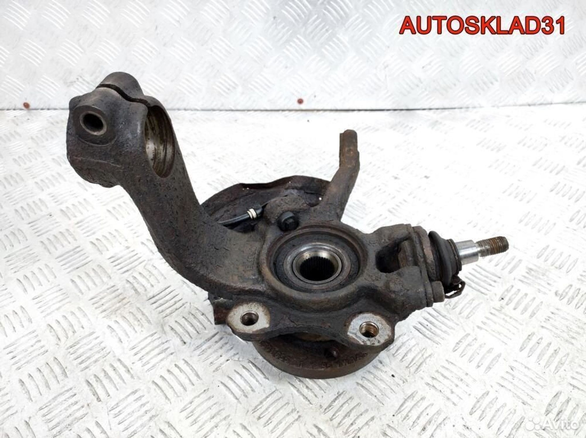 Кулак поворотный передний правый VW Sharan, 3600 рублей, Дубовое