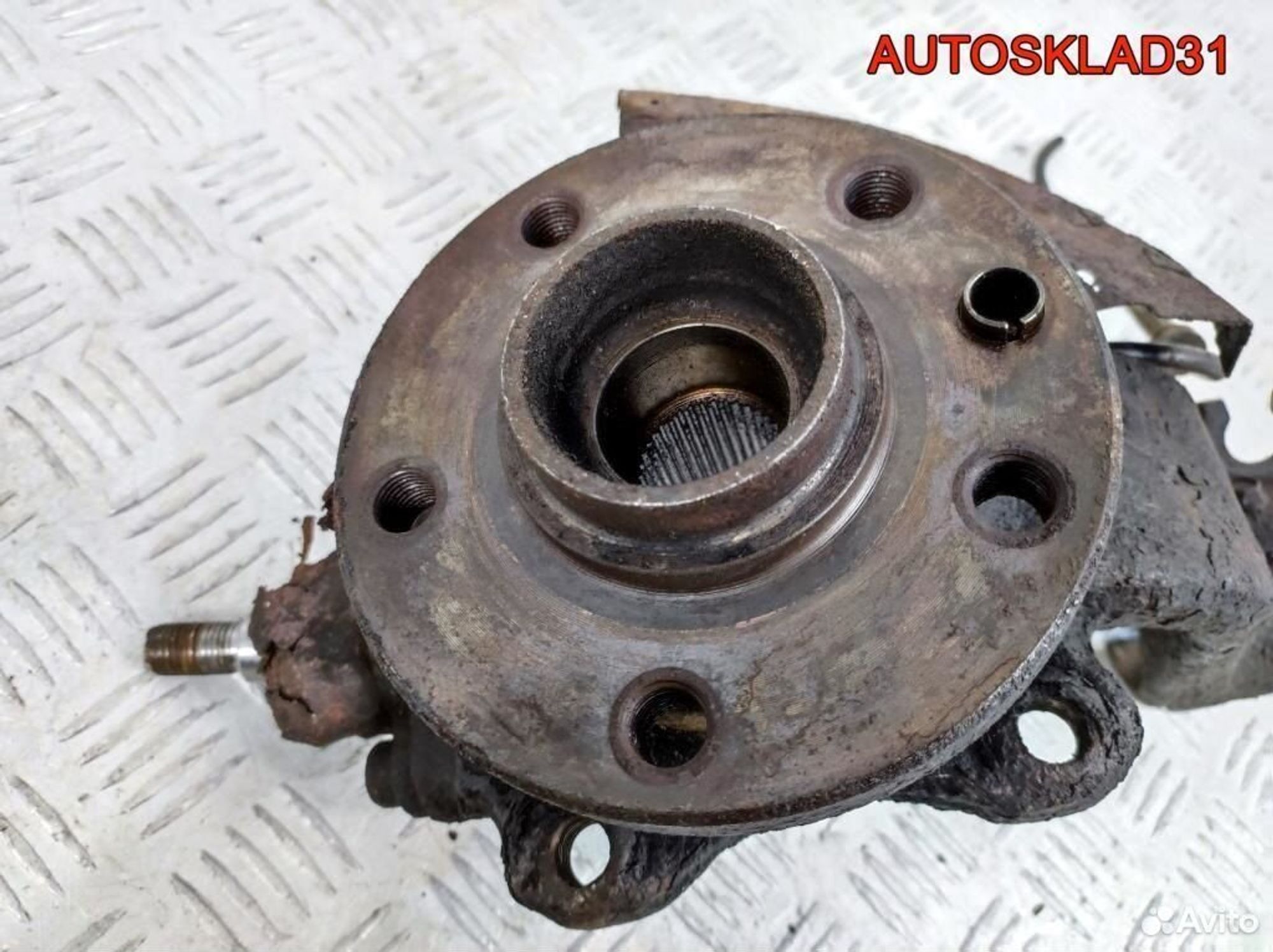 Кулак поворотный передний правый VW Sharan, 3600 рублей, Дубовое