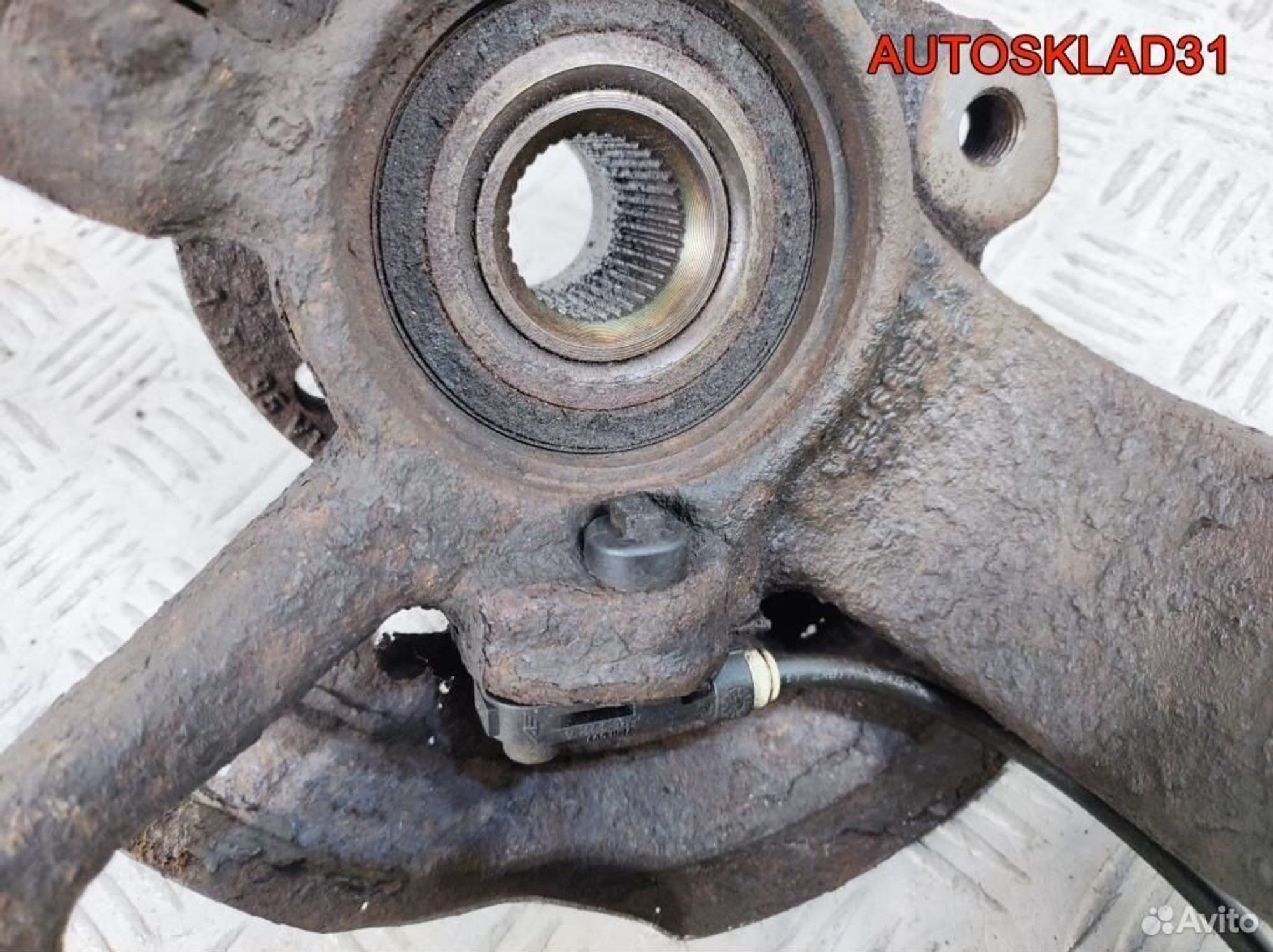 Кулак поворотный передний правый VW Sharan, 3600 рублей, Дубовое