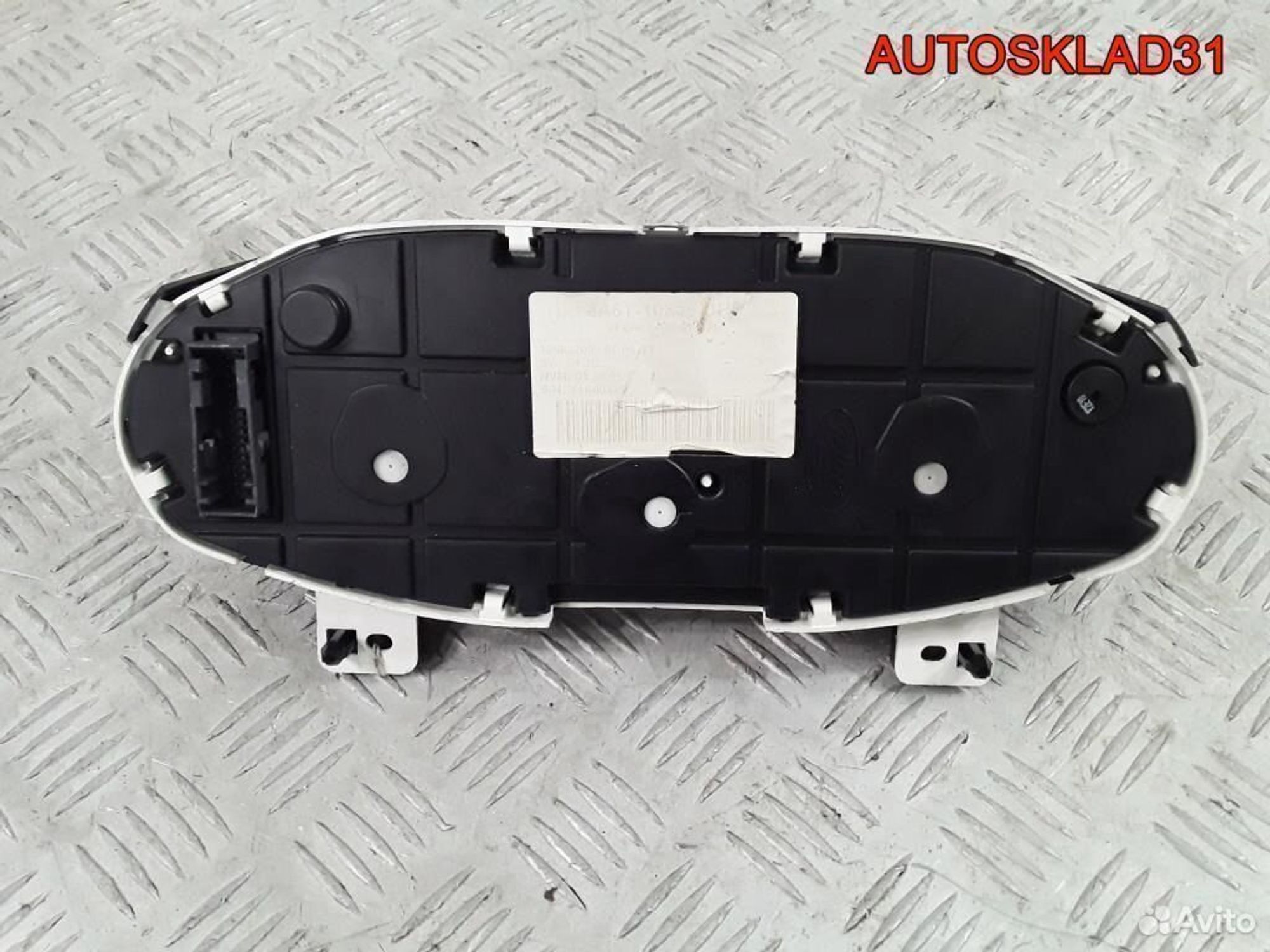 Панель приборов Ford Fiesta 8a6t10849ch дизель, 5200 рублей, Дубовое