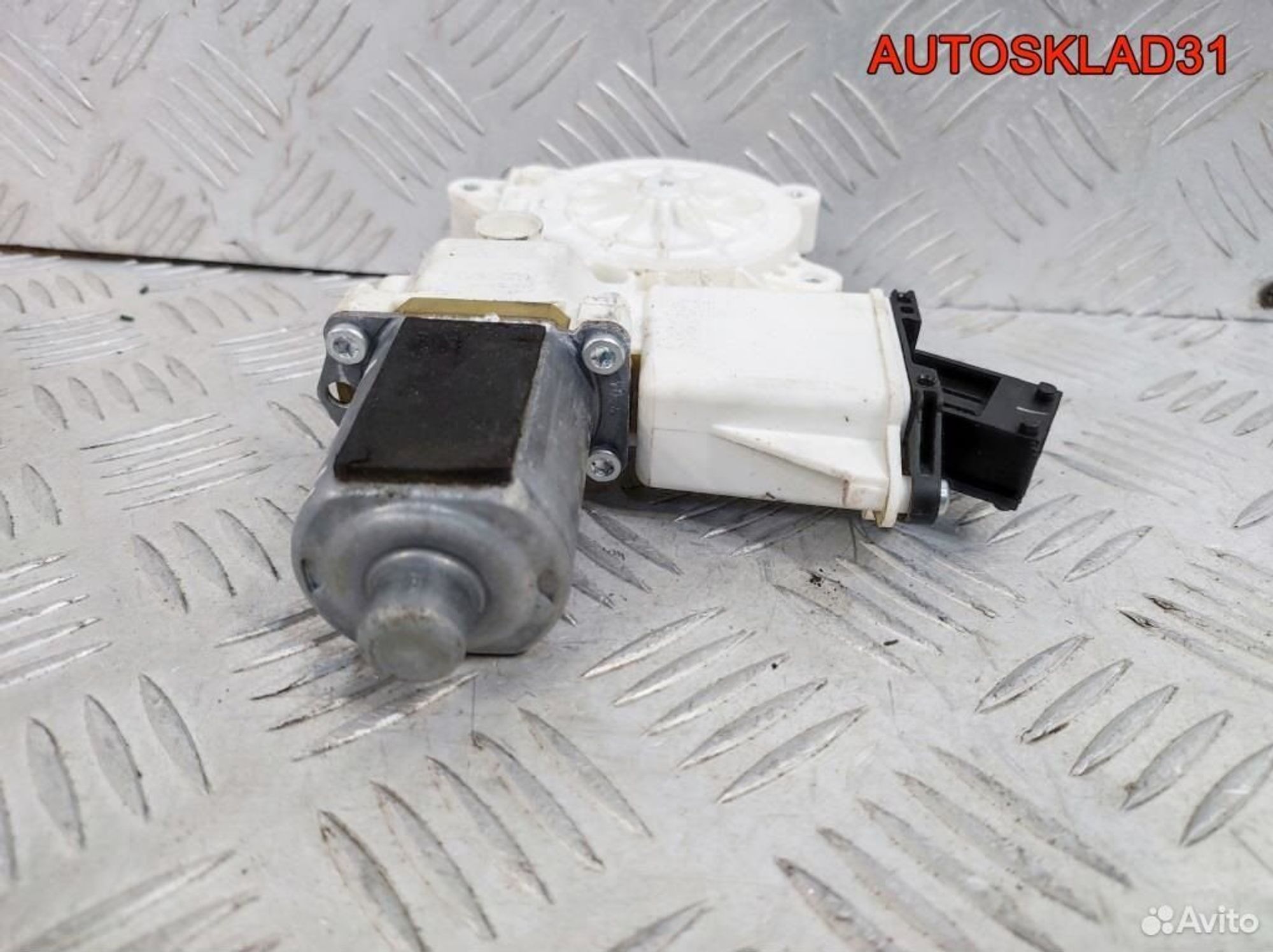 Моторчик стеклоподъёмника Opel Astra H 13193245, 1700 рублей, Дубовое