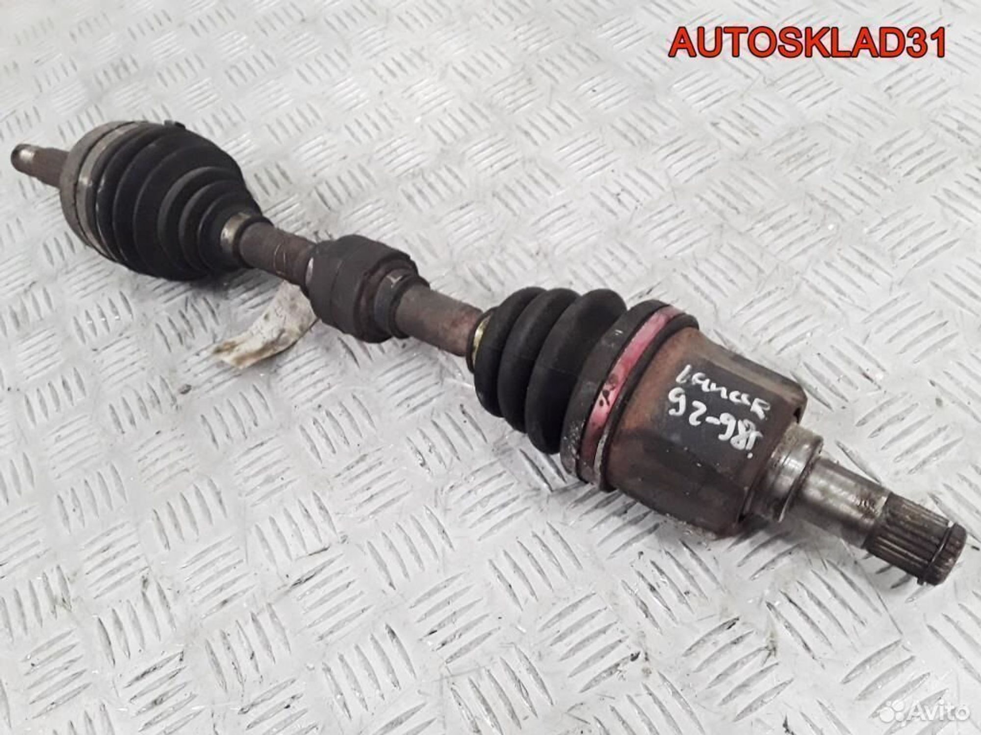 Привод передний левый Mitsubishi Lancer CB, 1800 рублей, Дубовое