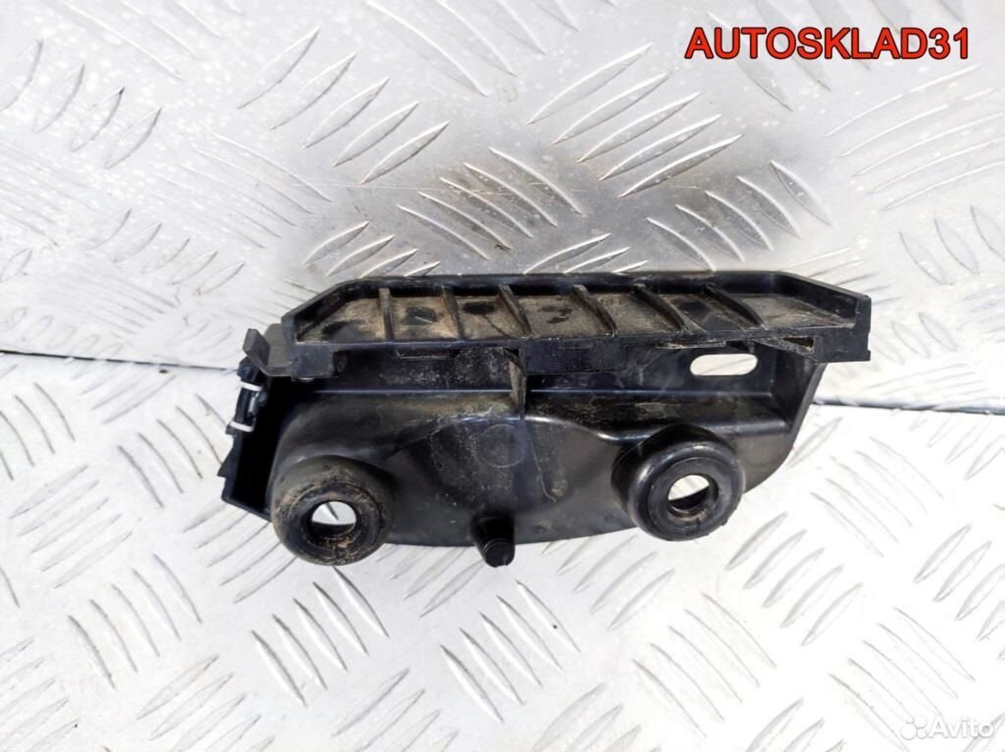 Направляющая заднего бампера левая BMW E90, 600 рублей, Дубовое