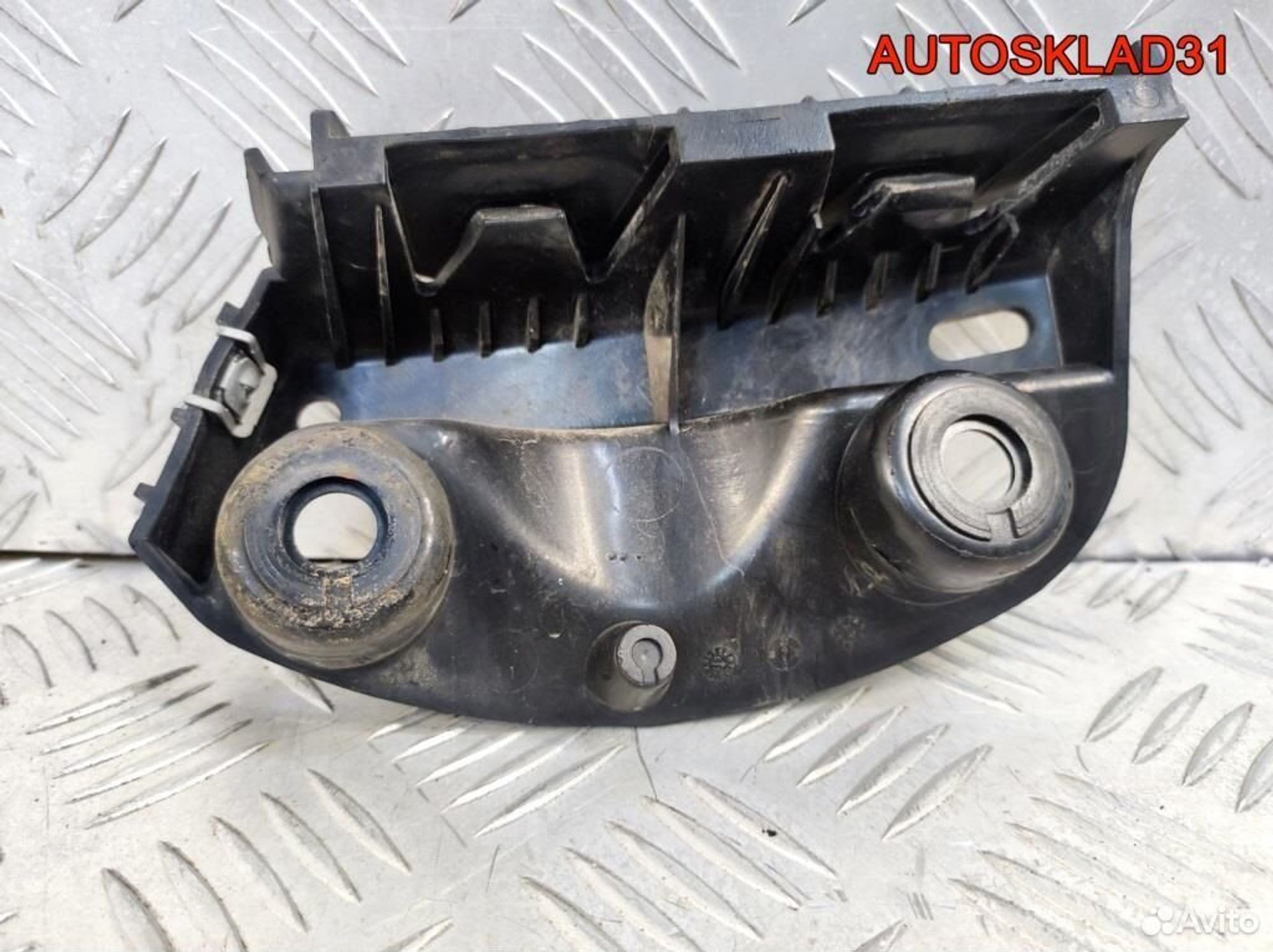 Направляющая заднего бампера левая BMW E90, 600 рублей, Дубовое