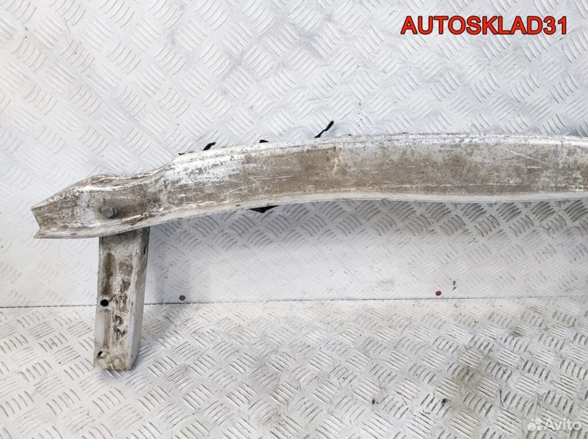 Усилитель заднего бампера Audi A4 B6 8E0807309C, 2300 рублей, Дубовое