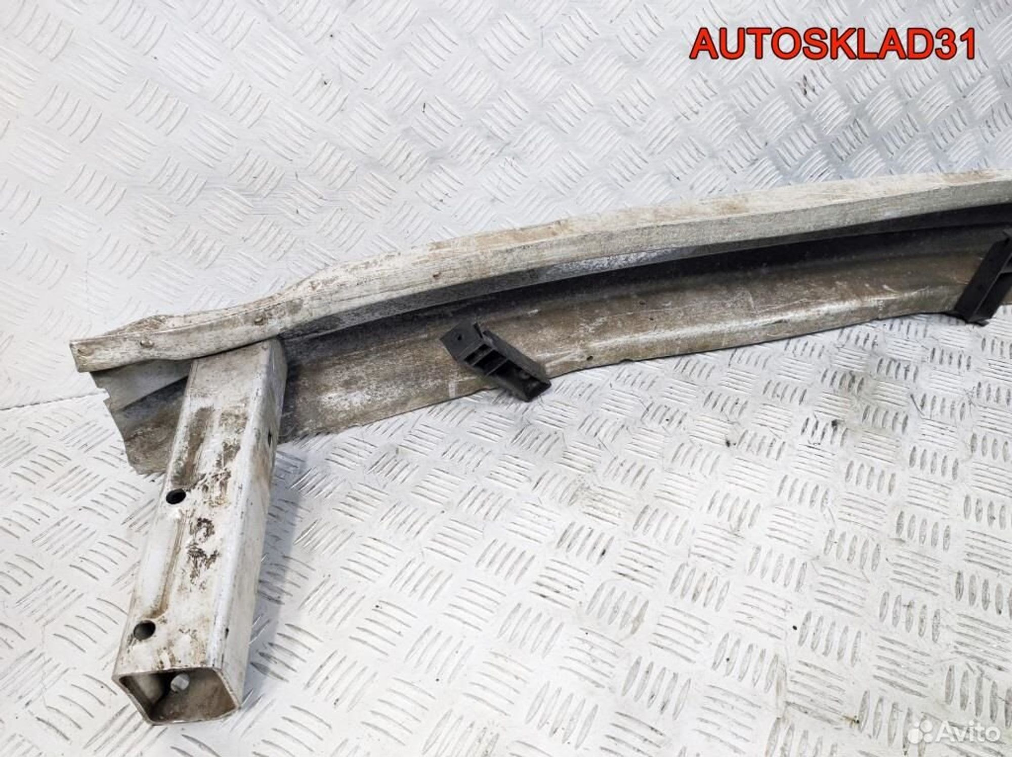 Усилитель заднего бампера Audi A4 B6 8E0807309C, 2300 рублей, Дубовое