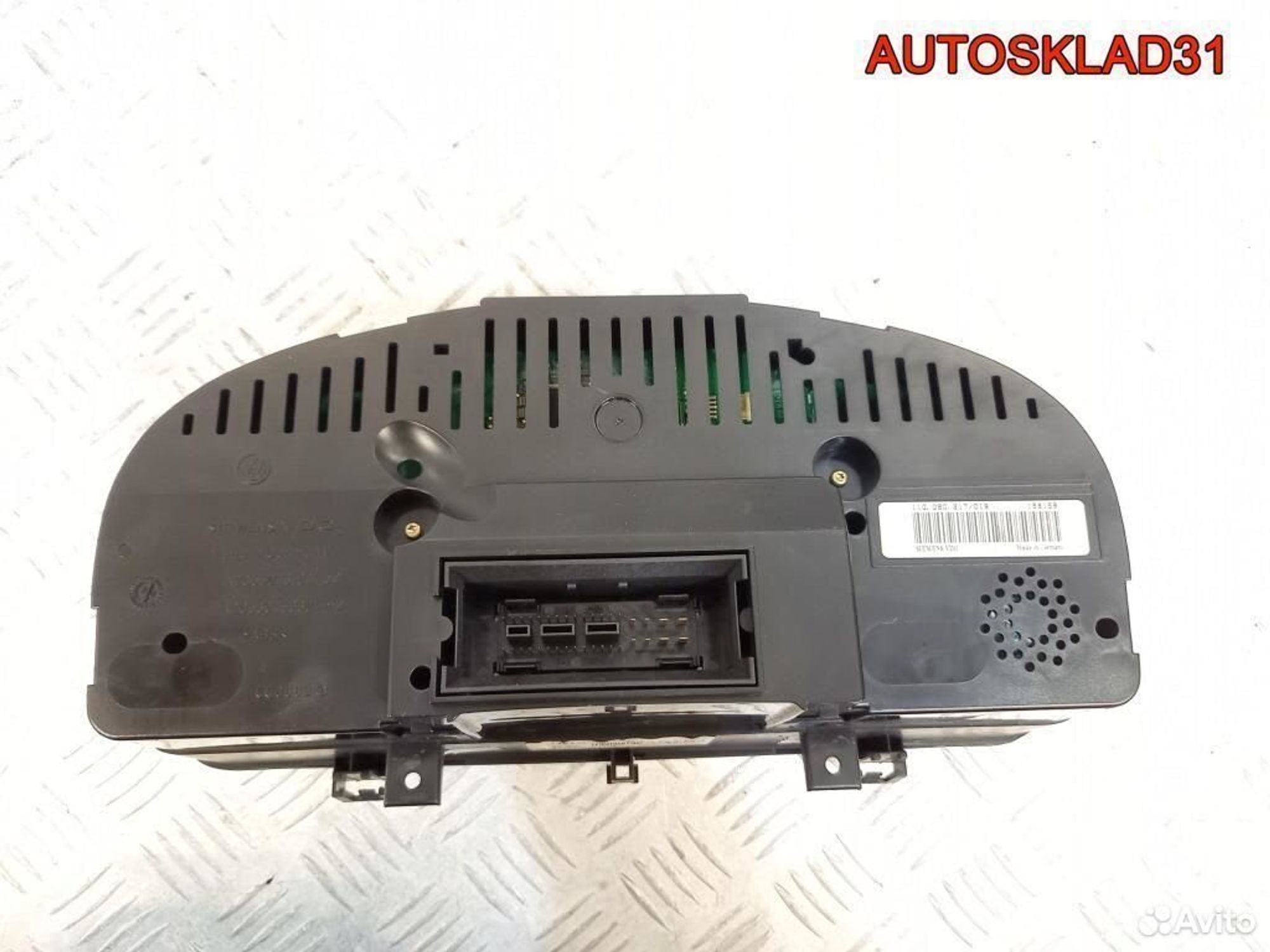 Панель приборов VW Touran 1T0920861A Дизель, 3600 рублей, Дубовое