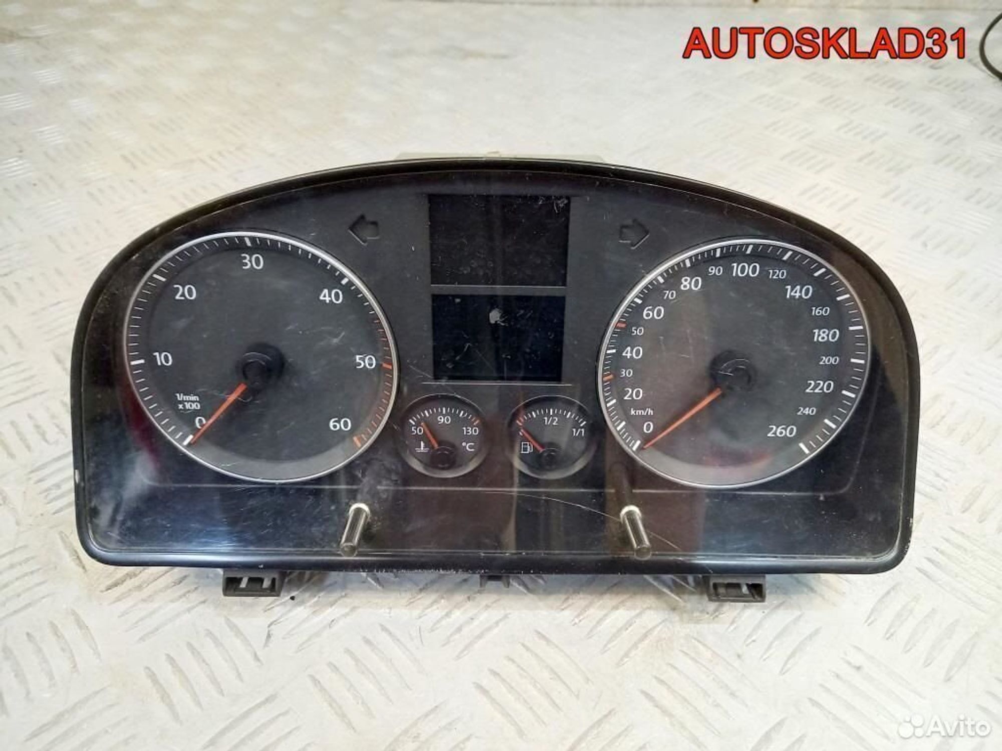 Панель приборов VW Touran 1T0920861A Дизель, 3600 рублей, Дубовое