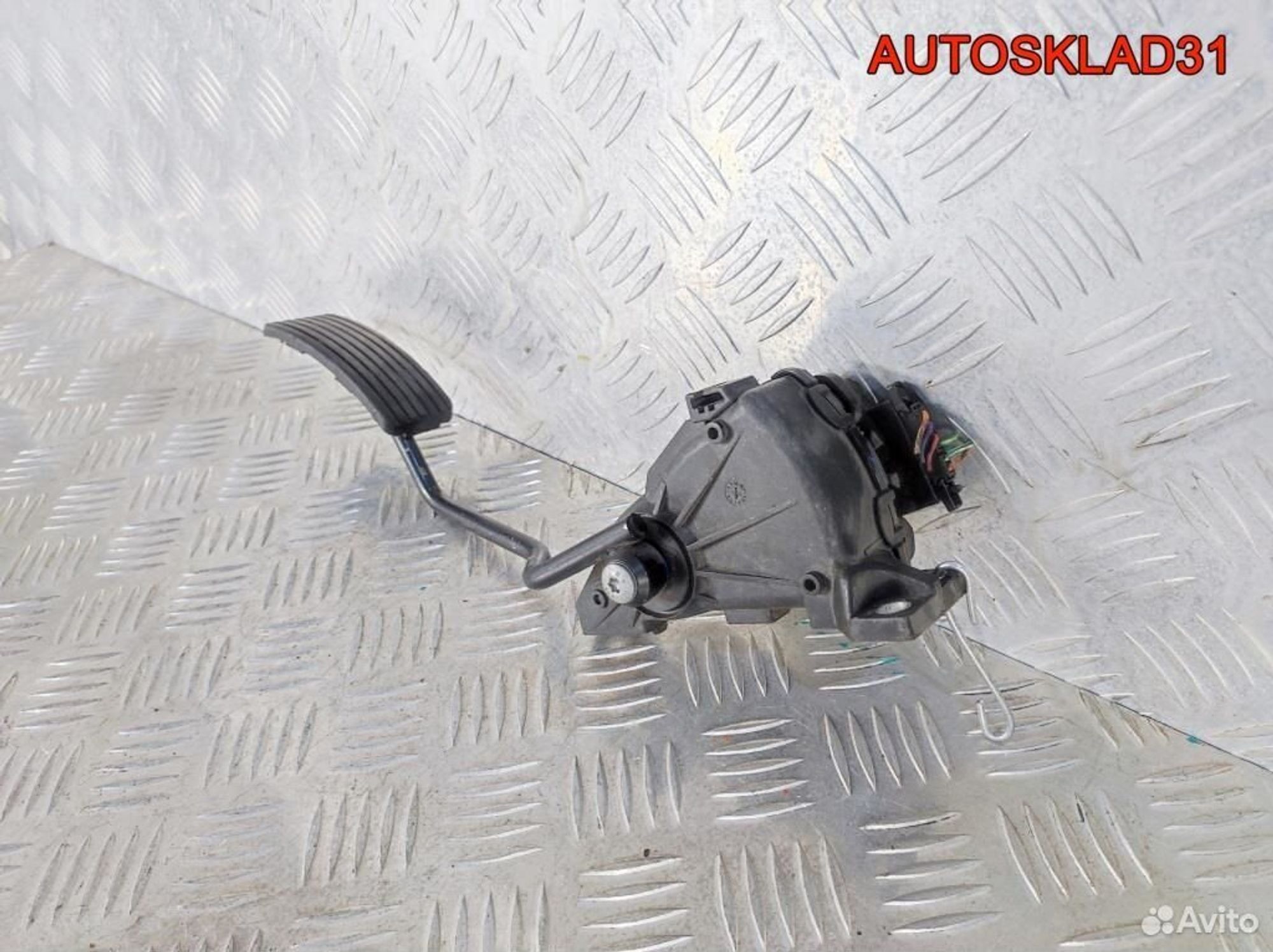 Педаль газа Volvo S40 30865642, 2600 рублей, Дубовое