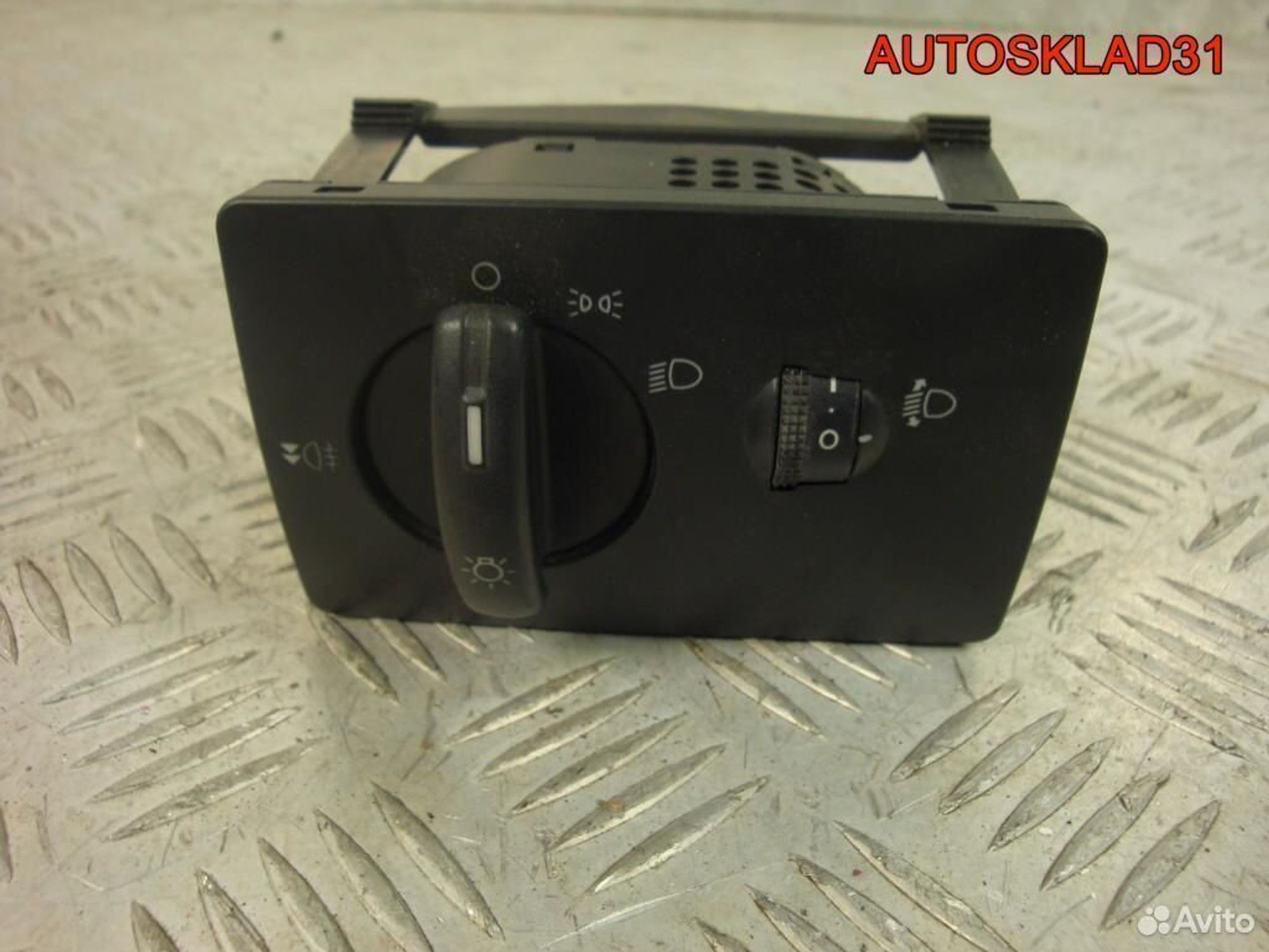 Переключатель света Ford Focus 2 6s6t13a024ca, 2100 рублей, Дубовое