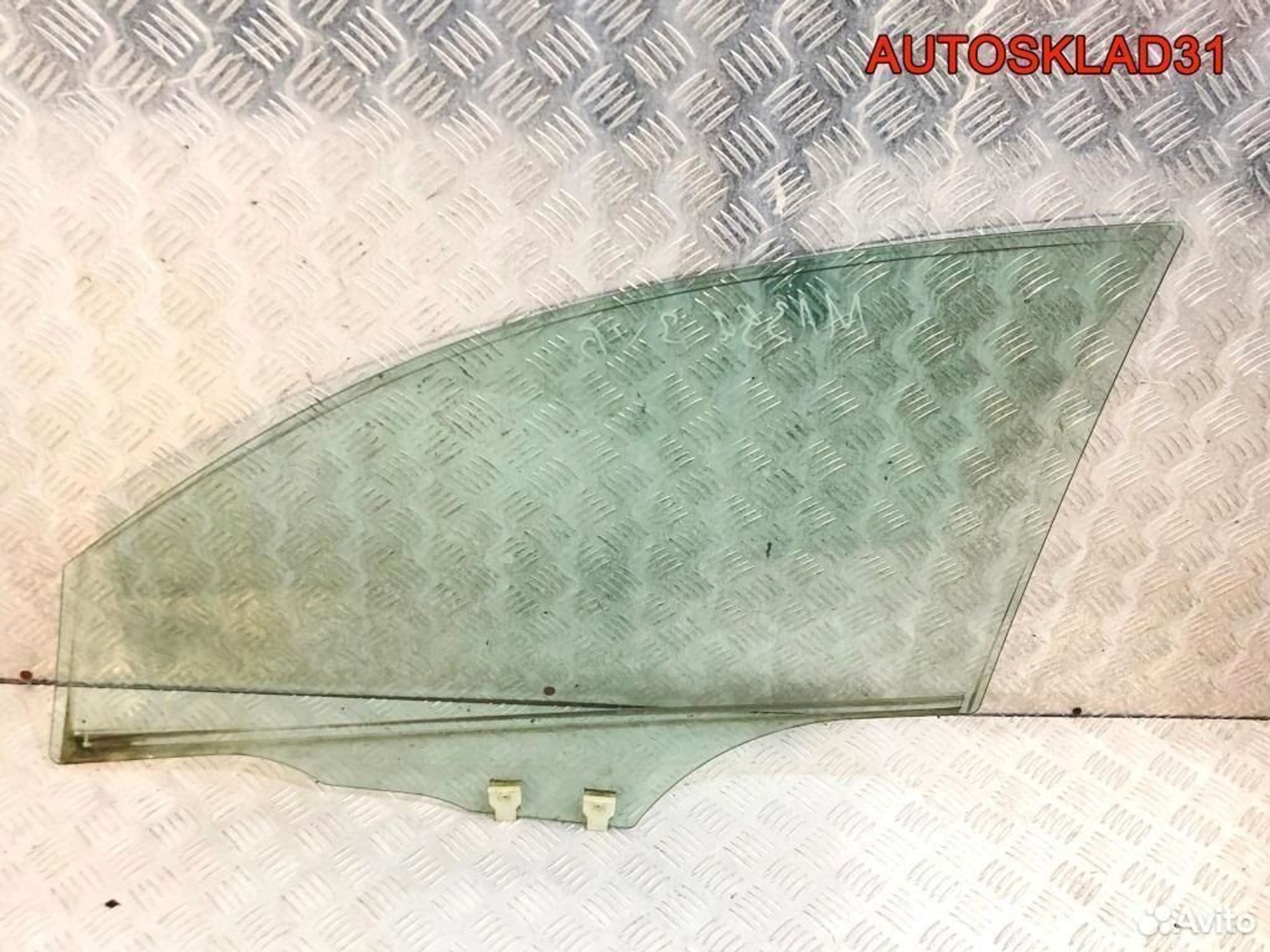 Стекло двери передней правой Mazda 3 BK bp4k58511a, 1700 рублей, Дубовое