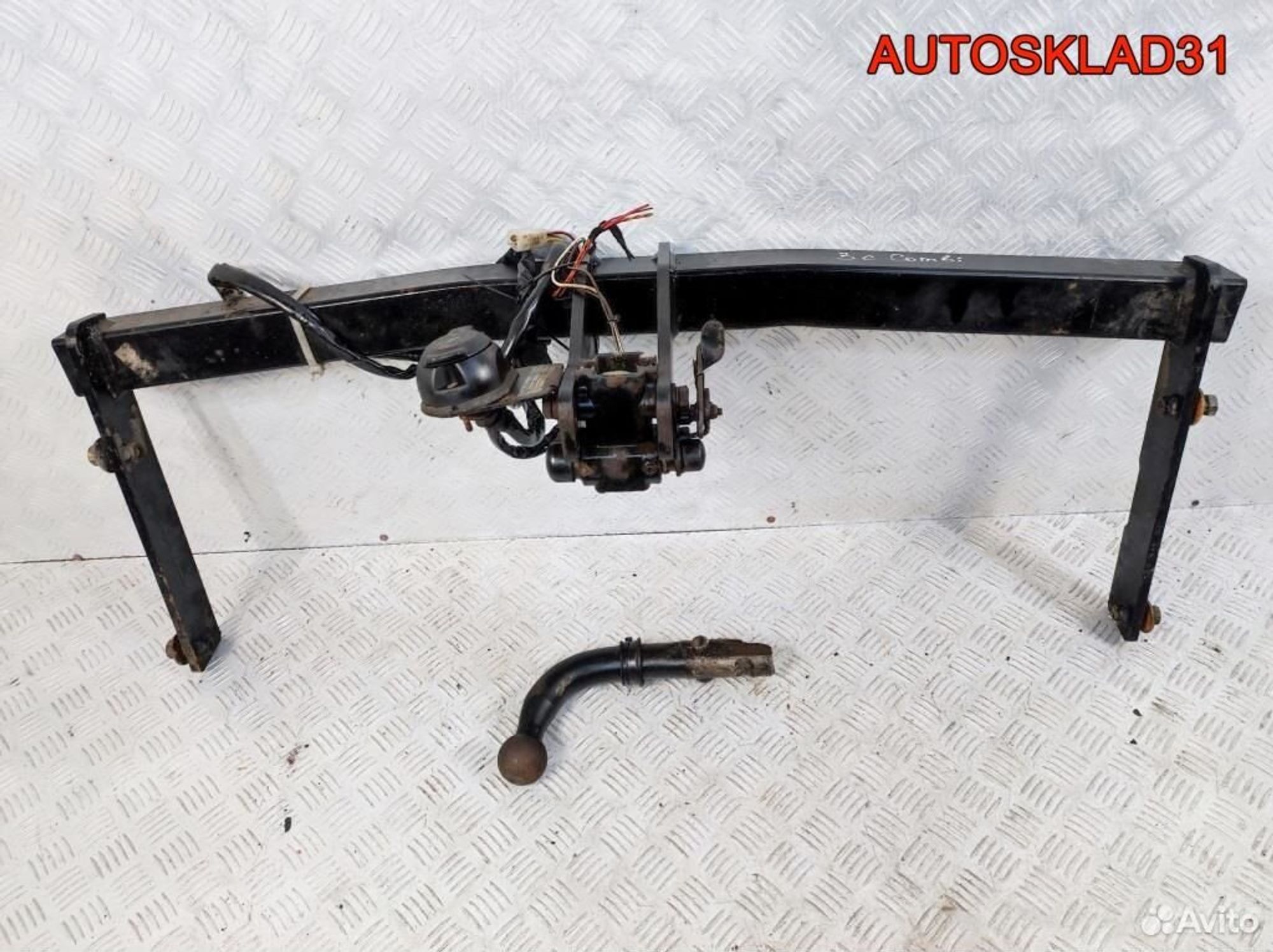 Фаркоп со съемным крюком VW Раssаt B6 Combi, 16200 рублей, Дубовое