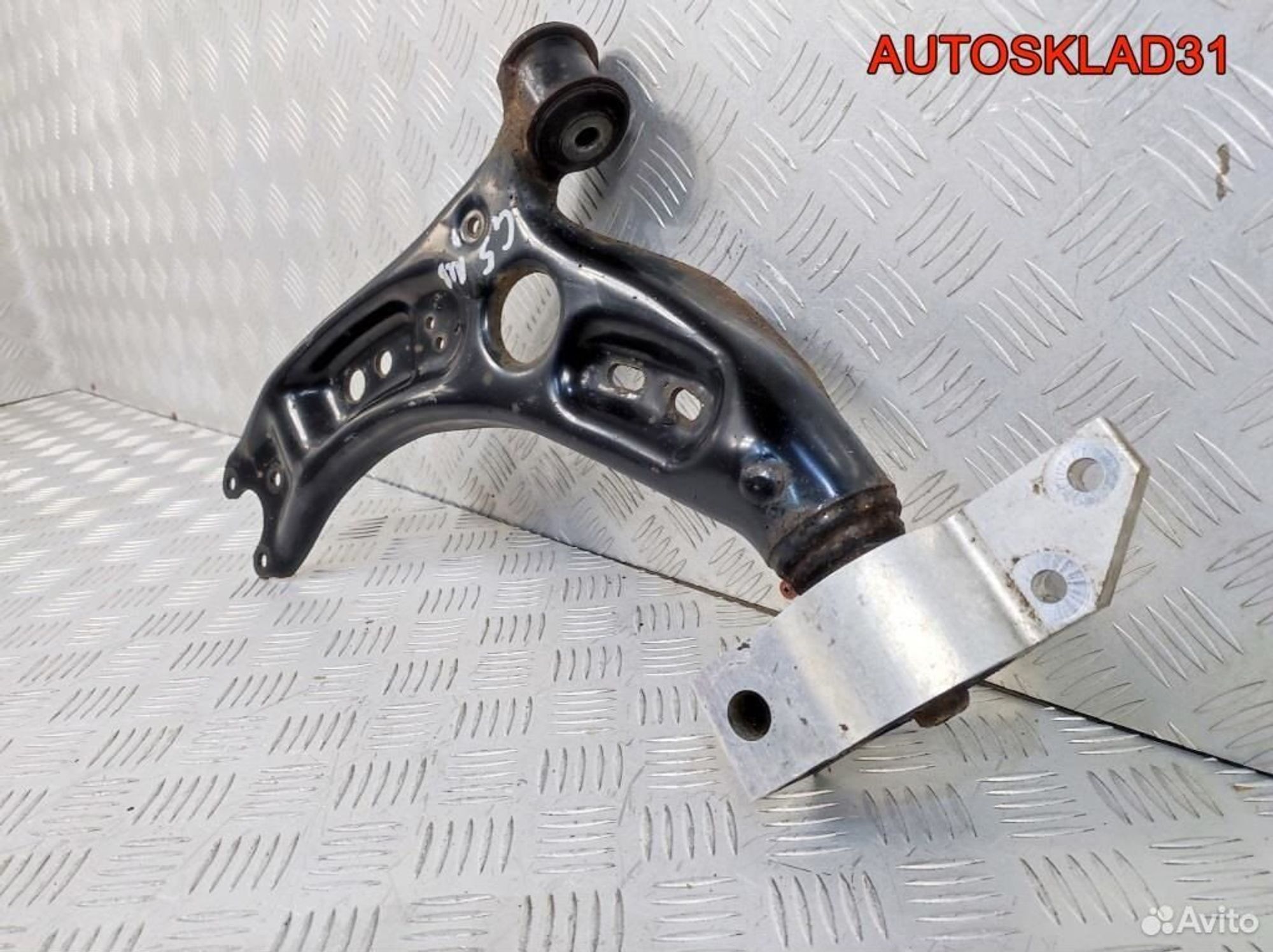 Рычаг передний левый VW Golf 5 1K0407151BC, 1700 рублей, Дубовое