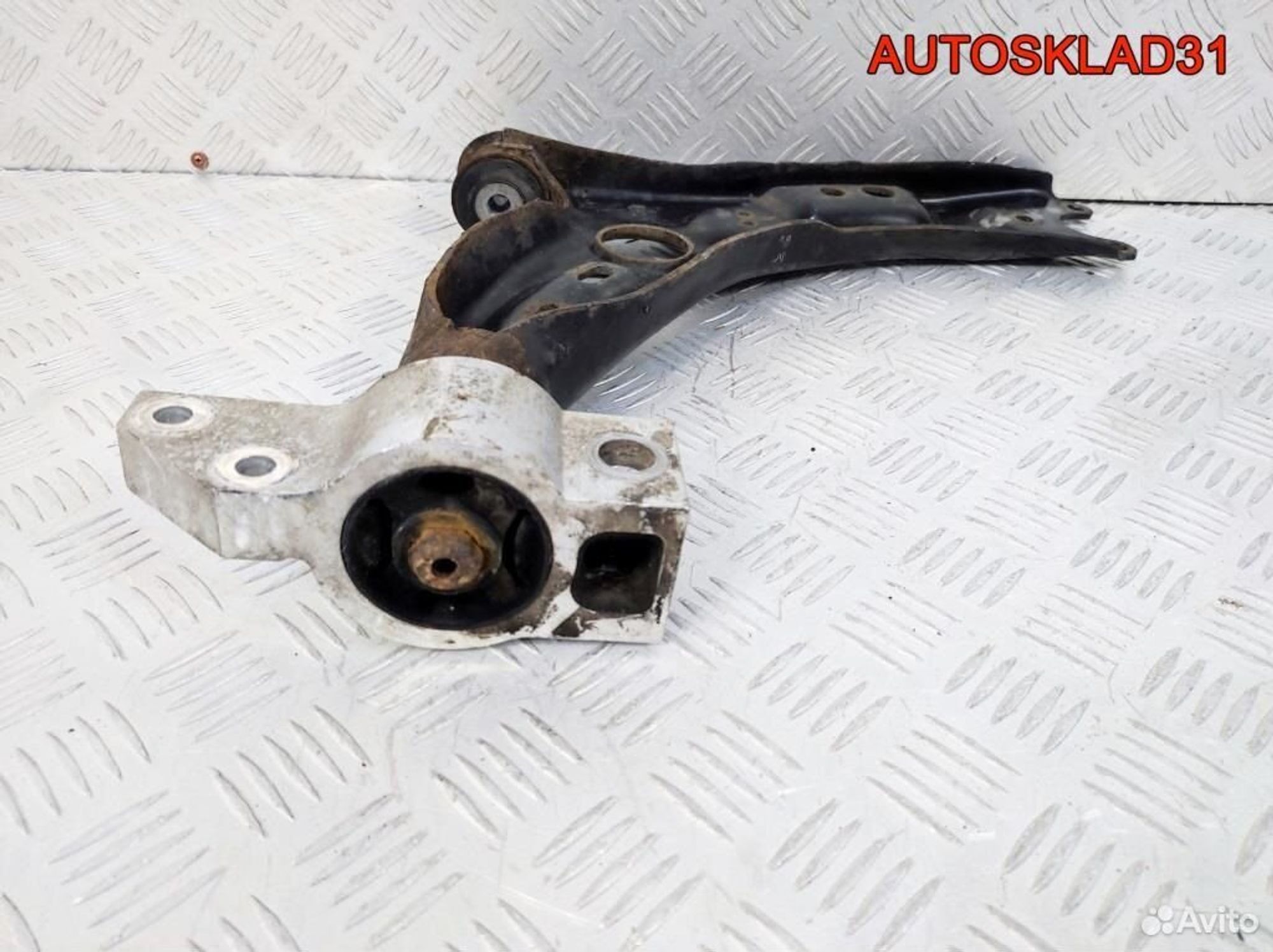 Рычаг передний левый VW Golf 5 1K0407151BC, 1700 рублей, Дубовое