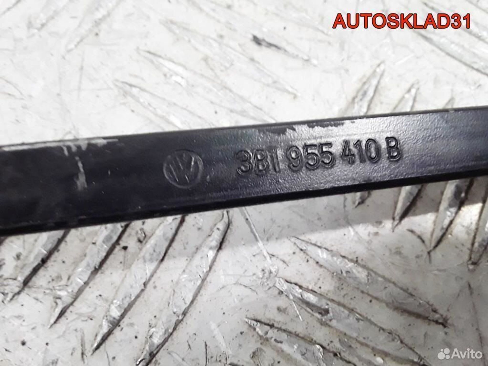 Поводок стеклоочистителя правый VW Passat B5+, 1200 рублей, Дубовое