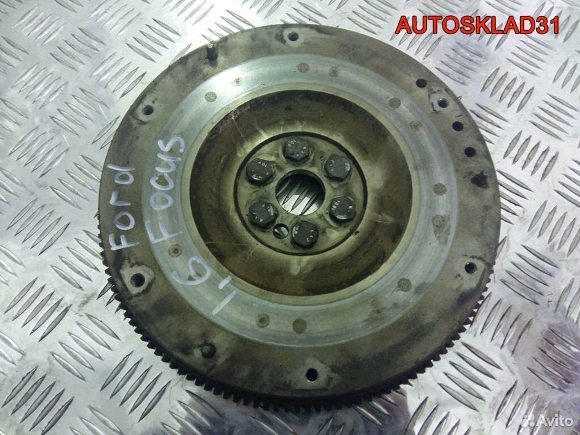 Маховик МКПП Ford Focus 2 HWDA Бензин 98MM6375BA, 900 рублей, Дубовое