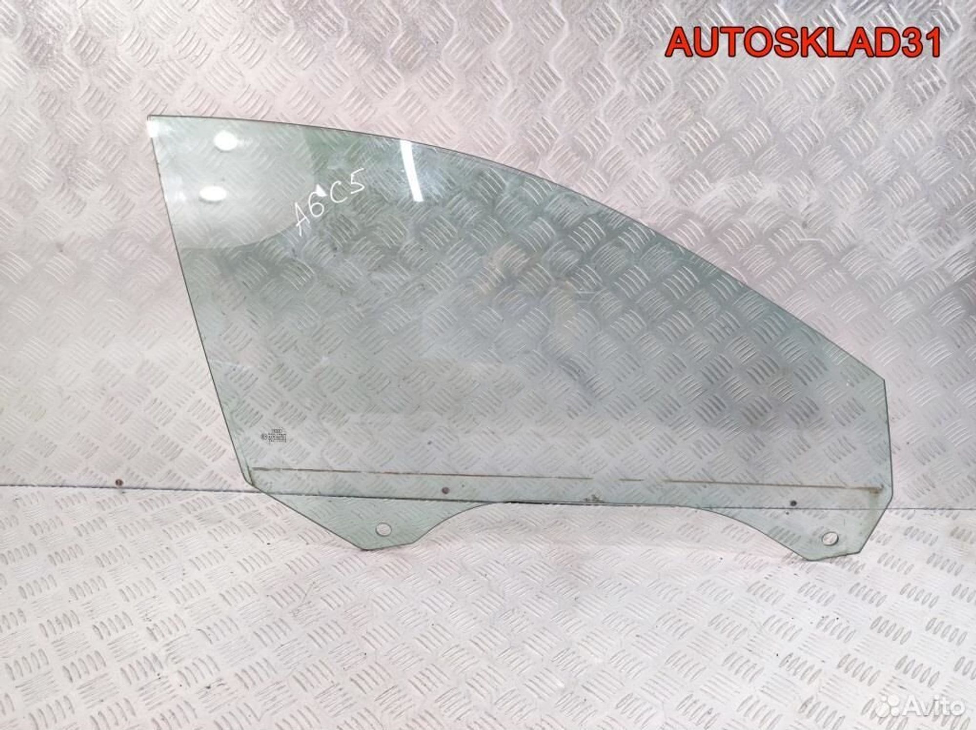 Стекло двери передней правой Audi A6 C5 4B0845202, 700 рублей, Дубовое