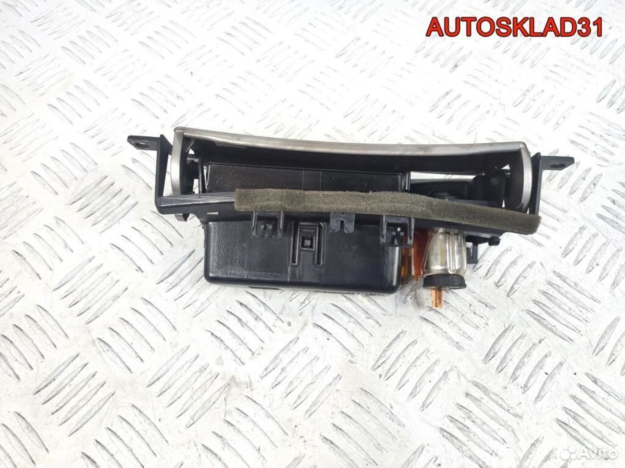 Пепельница передняя Ford S-MAX 6M21U04788A, 1100 рублей, Дубовое
