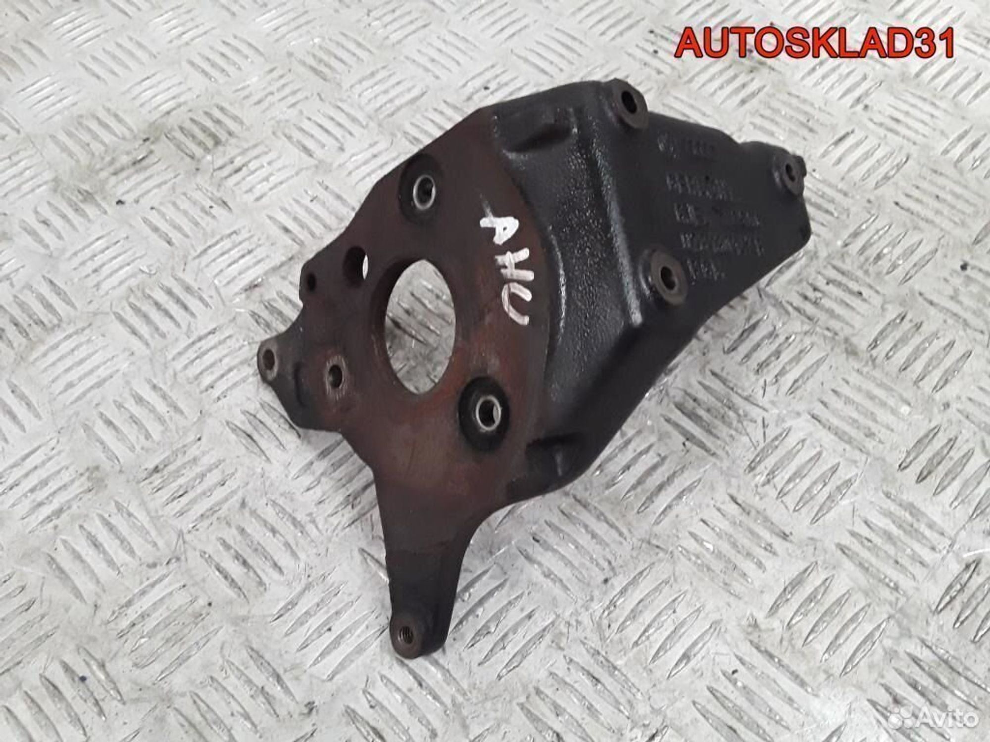 Кронштейн ТНВД VW Sharan 1,9 AHU 028130147B, 1300 рублей, Дубовое