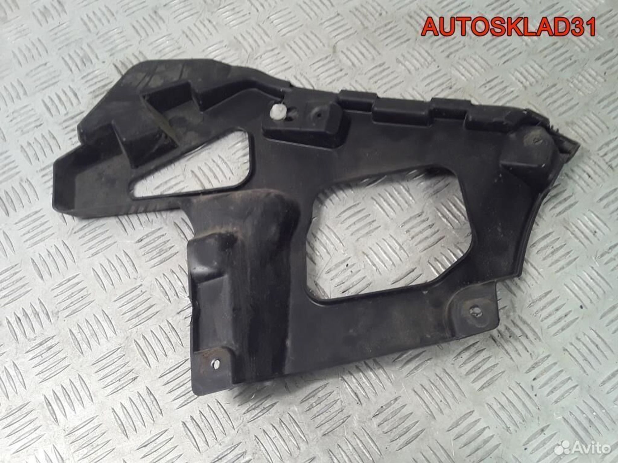 Направляющая заднего бампера левая Renault Megane, 1200 рублей, Дубовое