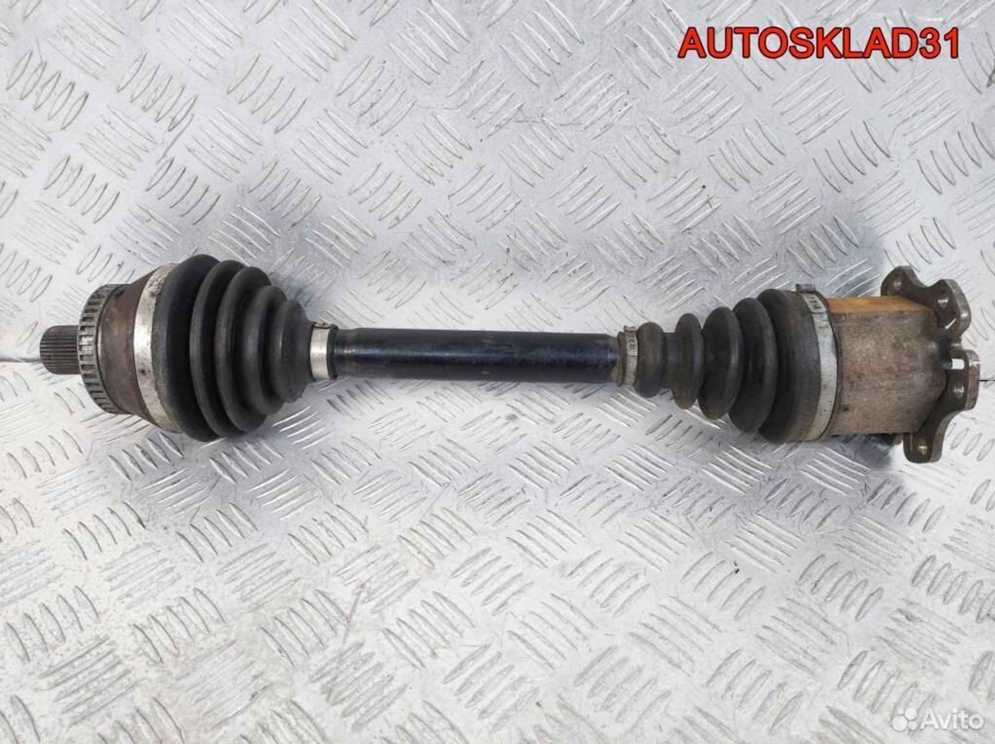 Полуось передняя левая Audi A4 B6 8E0407271T АКПП, 5200 рублей, Дубовое