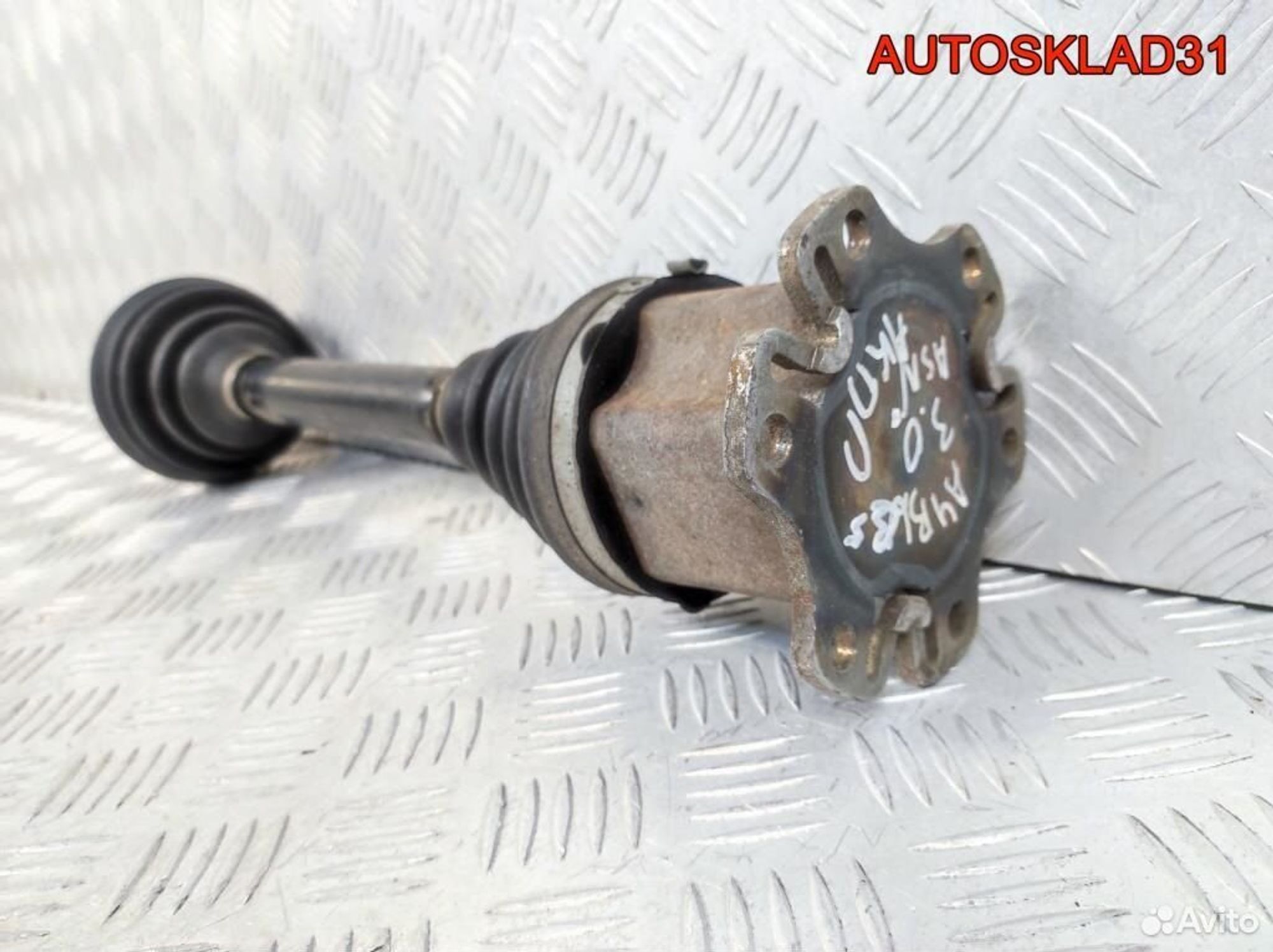 Полуось передняя левая Audi A4 B6 8E0407271T АКПП, 5200 рублей, Дубовое