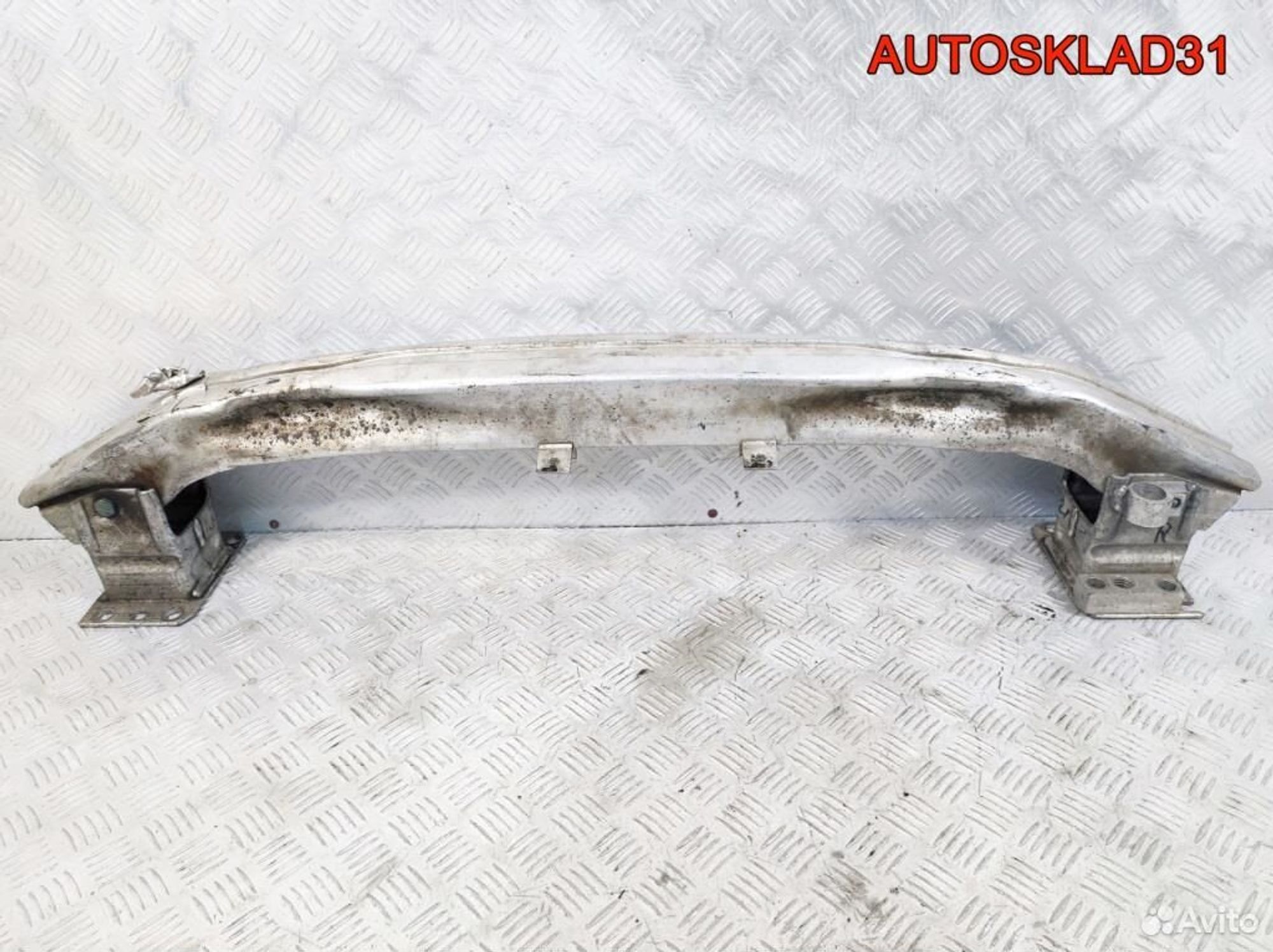 Усилитель переднего бампера Audi A8 D3 4E0807111A, 2100 рублей, Дубовое