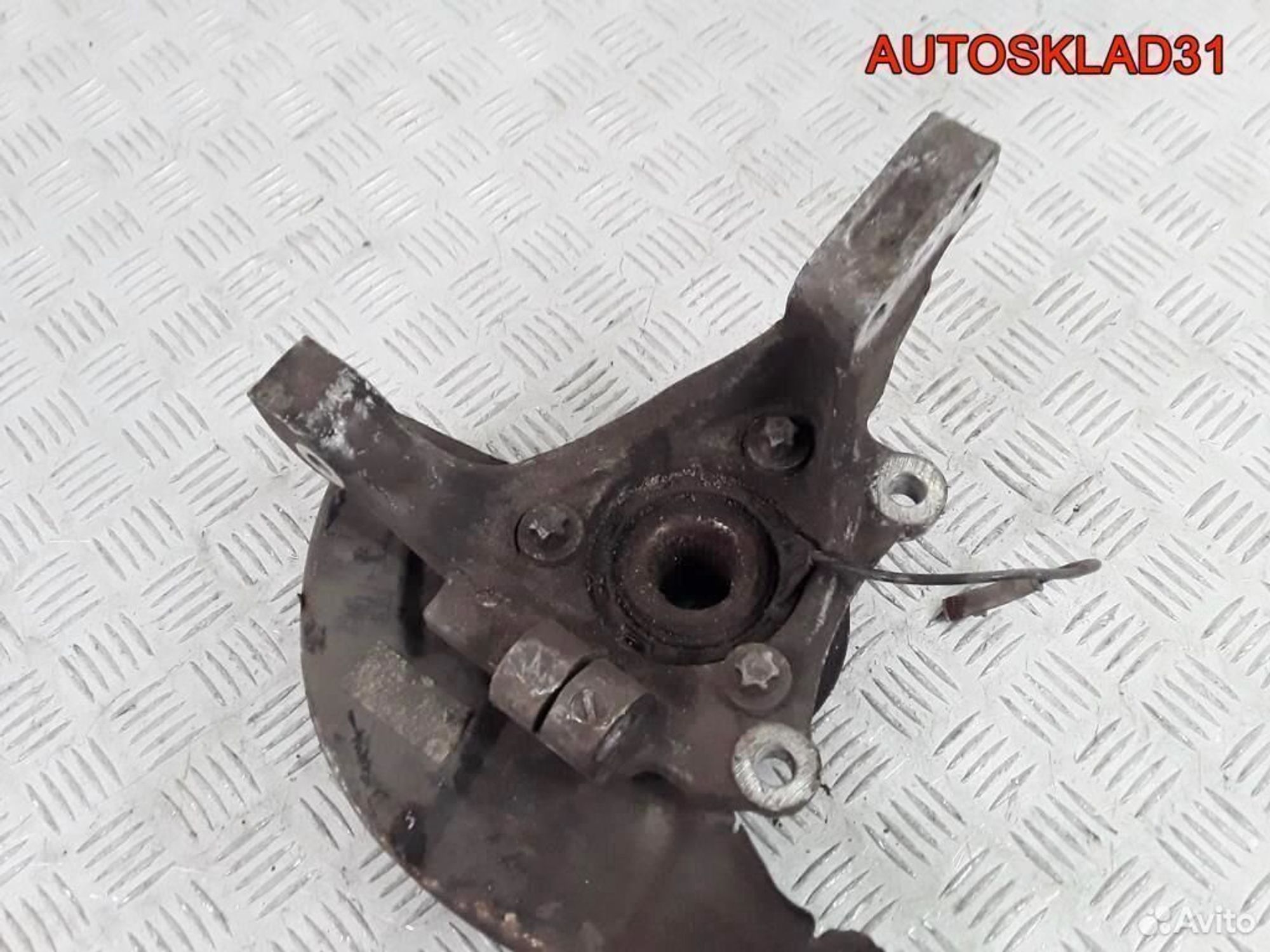 Кулак поворотный передний левый Opel Vectra C, 5400 рублей, Дубовое