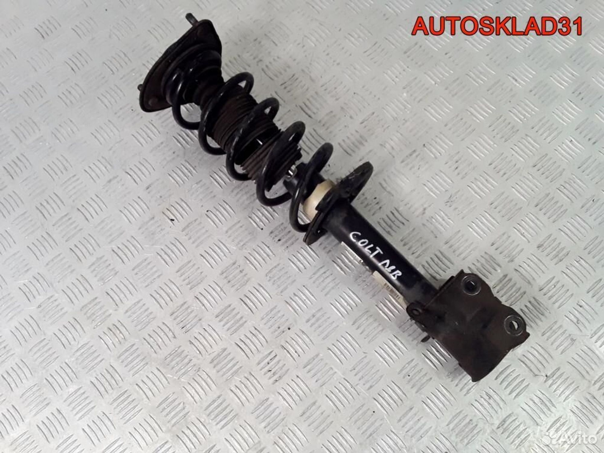 Амортизатор передний левый Mitsubishi Colt Z3, 4100 рублей, Дубовое